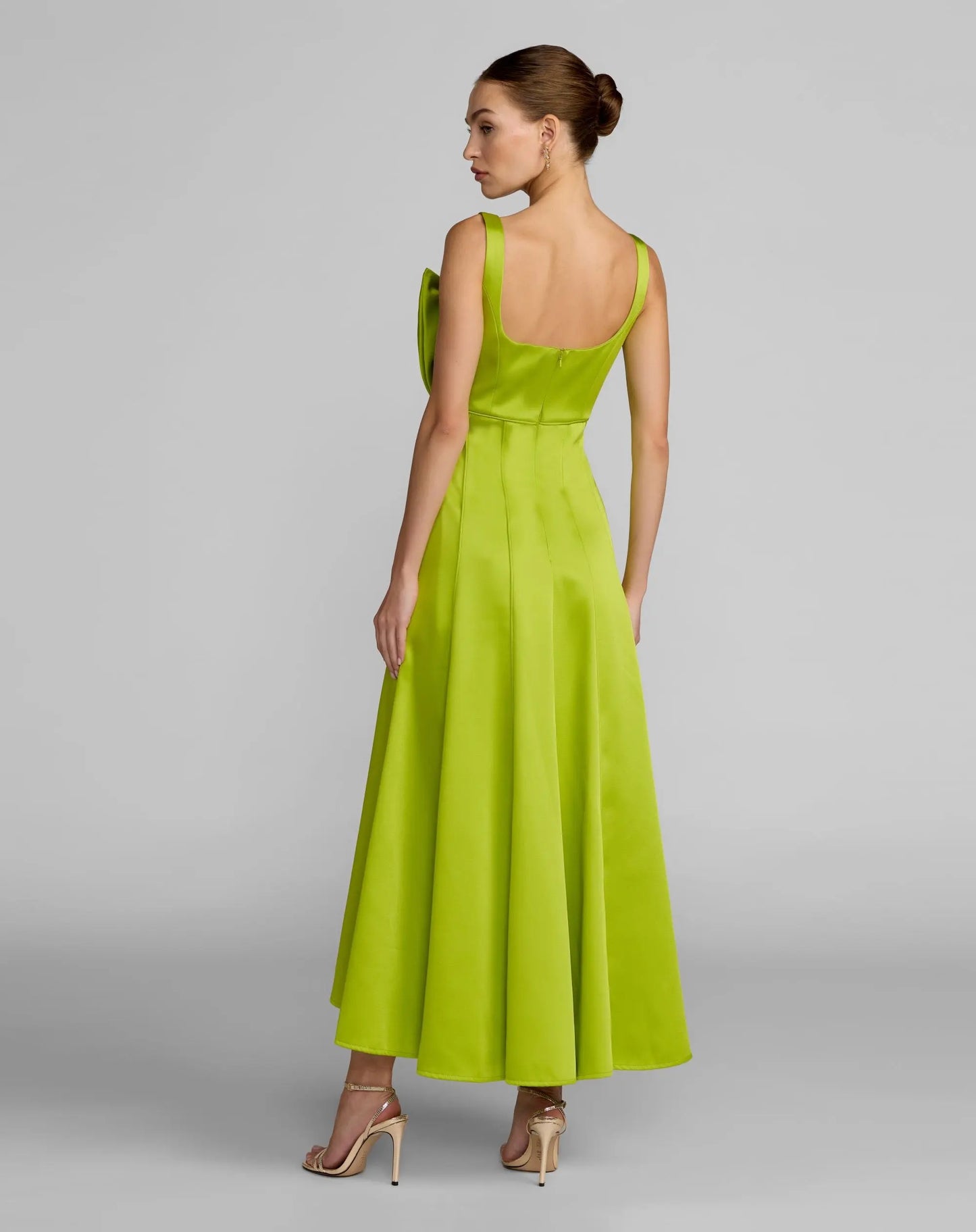 Green Sleeveless Satin Midi Dress With Bow Detail - Ieena for Mac Duggal