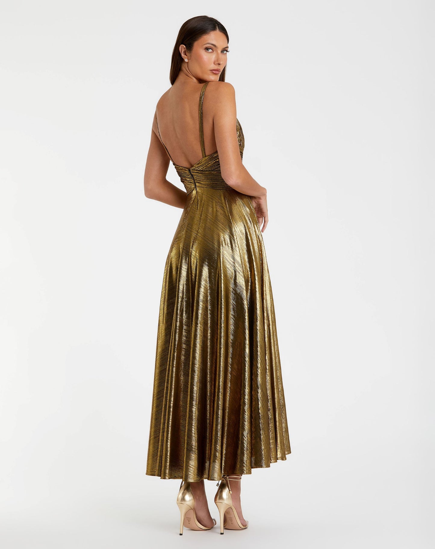 Ärmelloses Metallic-Kleid mit V-Ausschnitt und Plissee-Oberteil