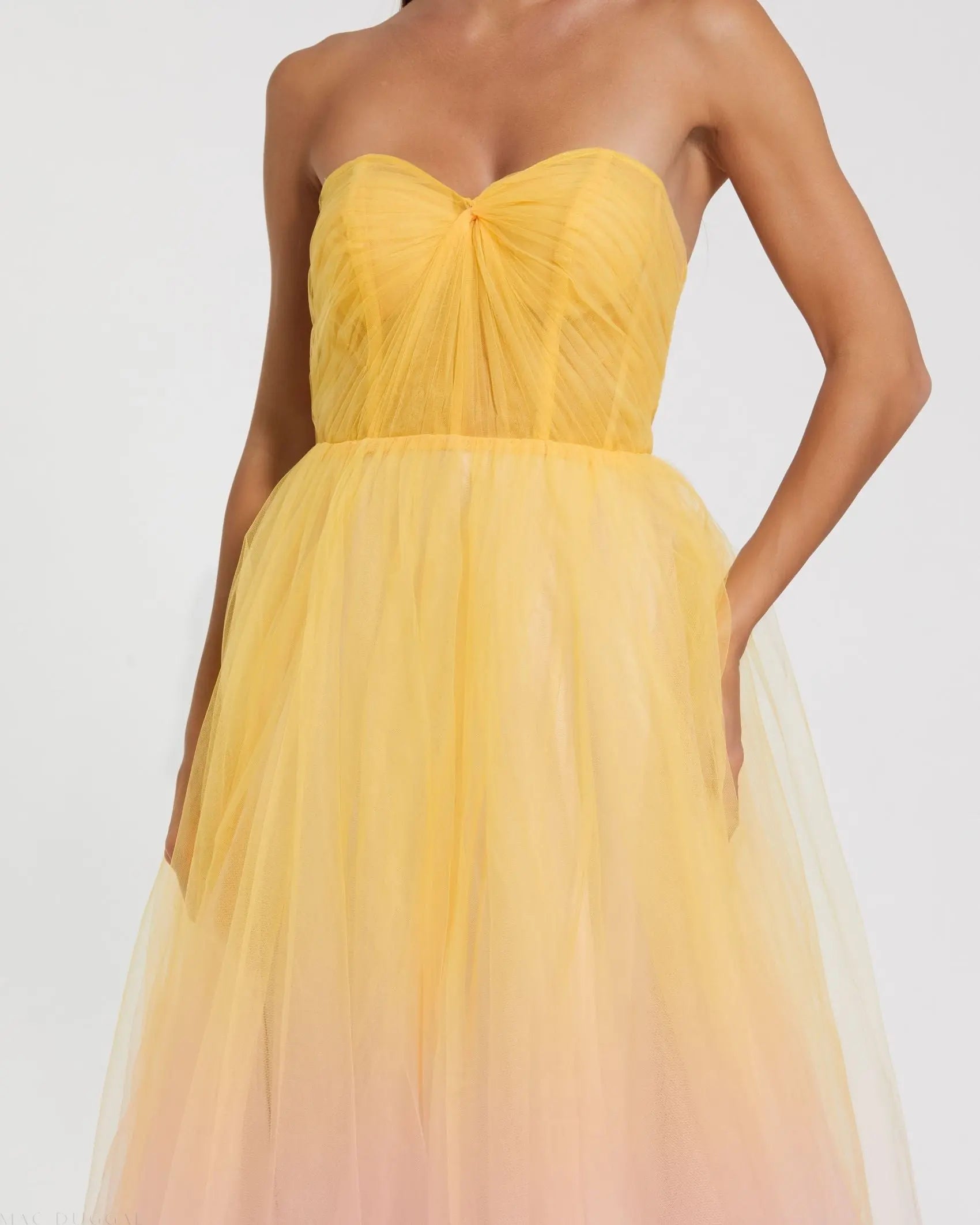 Multicolor Strapless Sweetheart Ombre Tulle Ballgown - Mac Duggal