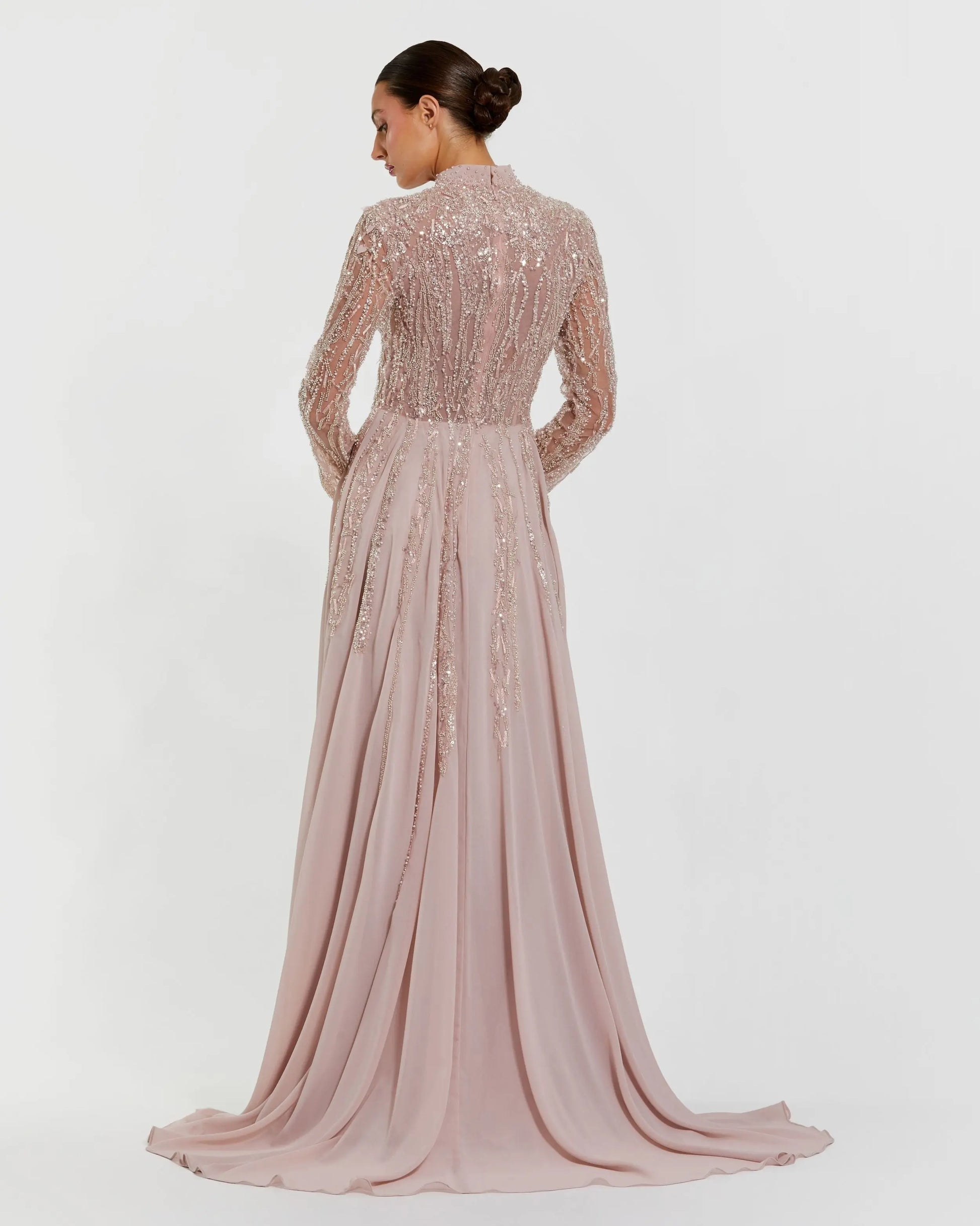 Mac Duggal Women's Embellished Long Sleeve Chiffon Skirt Gown - Pink - Size 8 - Dusty Rose Mac Duggal Women's Embellished Long Sleeve Chiffon Skirt Gown - Pink - Size 8 - Dusty Rose