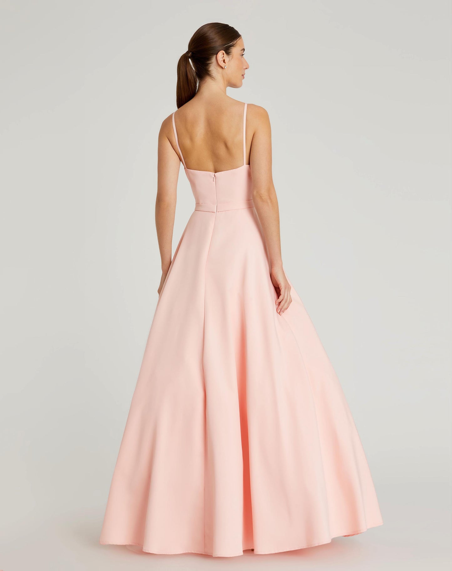 Robe de bal classique trapèze à col en V