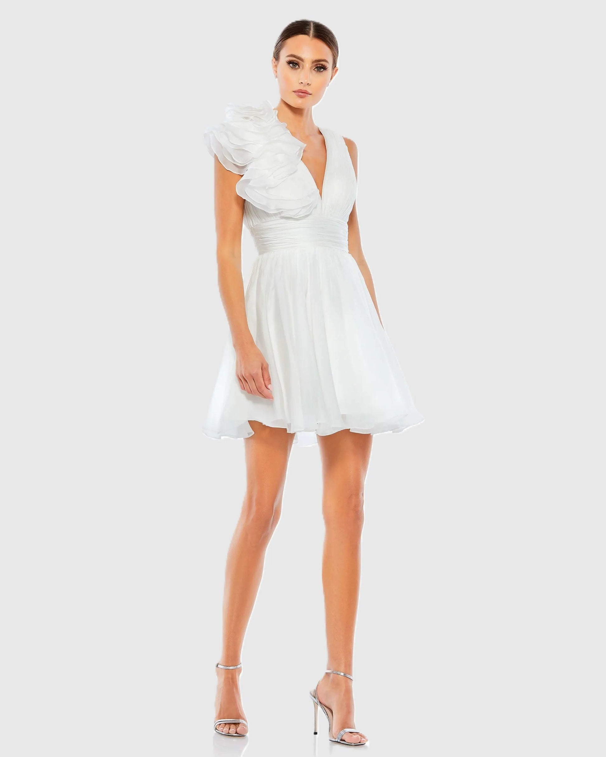 Mac Duggal - White Ruffle V Neck Fit & Flare Mini Dress - US 10 Mac Duggal - White Ruffle V Neck Fit & Flare Mini Dress - US 10