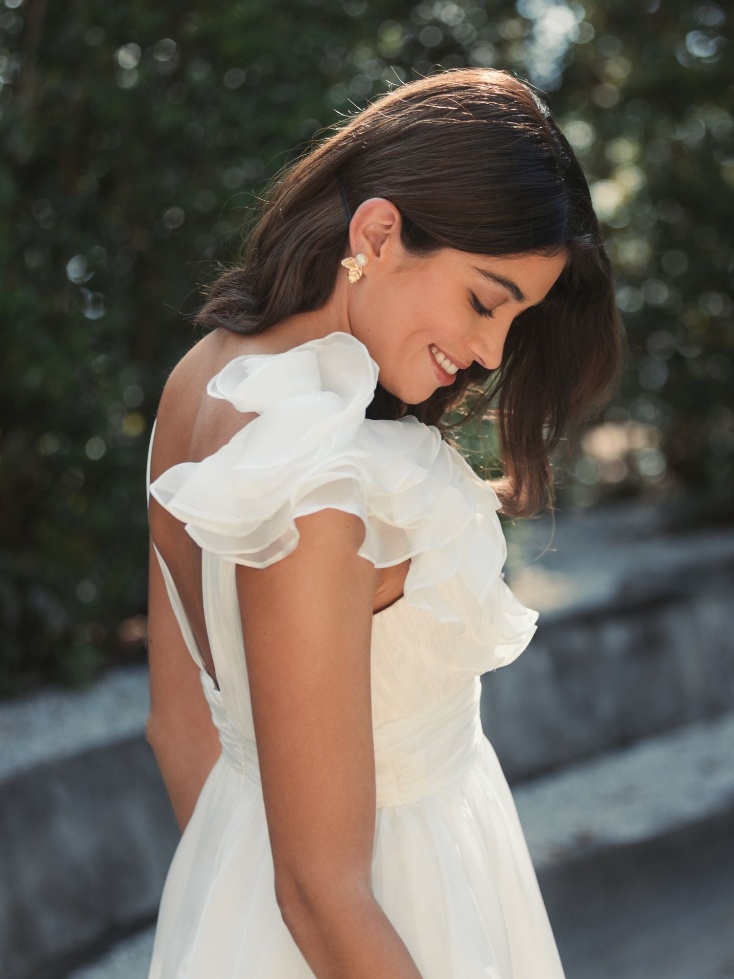 White Ruffle V Neck Fit & Flare Mini Dress - Ieena for Mac Duggal