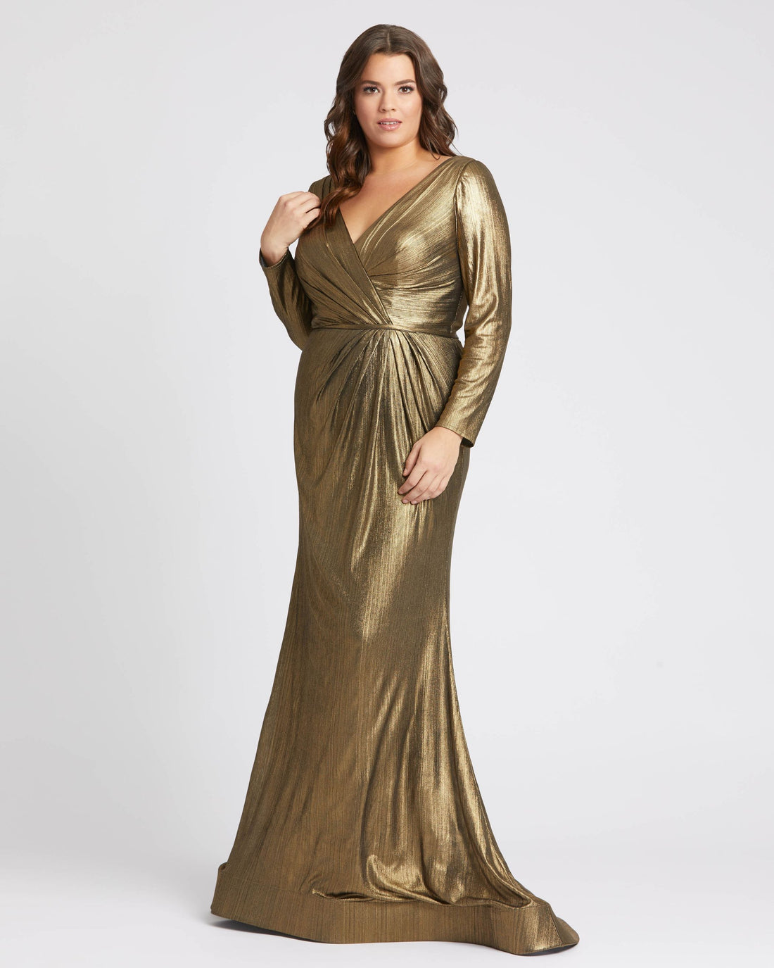 Chic Metallic Evening Gown (Plus)