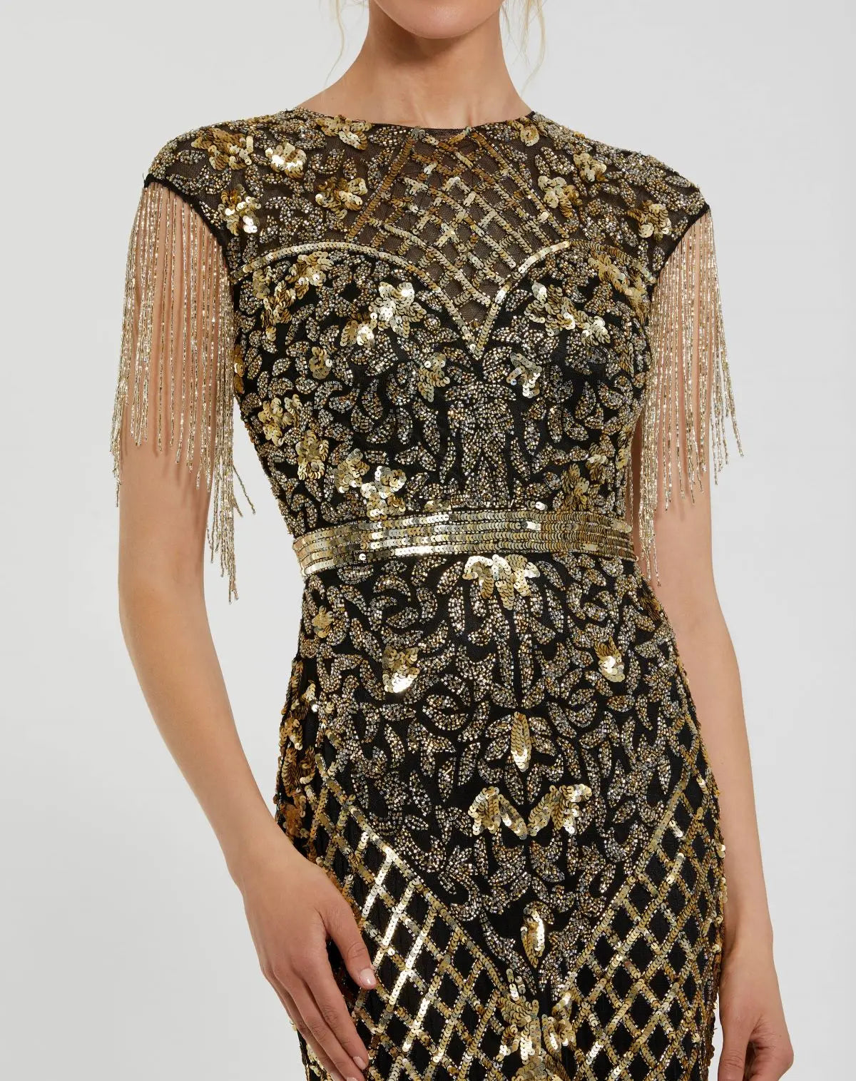 Mac Duggal - Black High Neck Beaded Fringe Fitted Gown - US 8 Mac Duggal - Black High Neck Beaded Fringe Fitted Gown - US 8