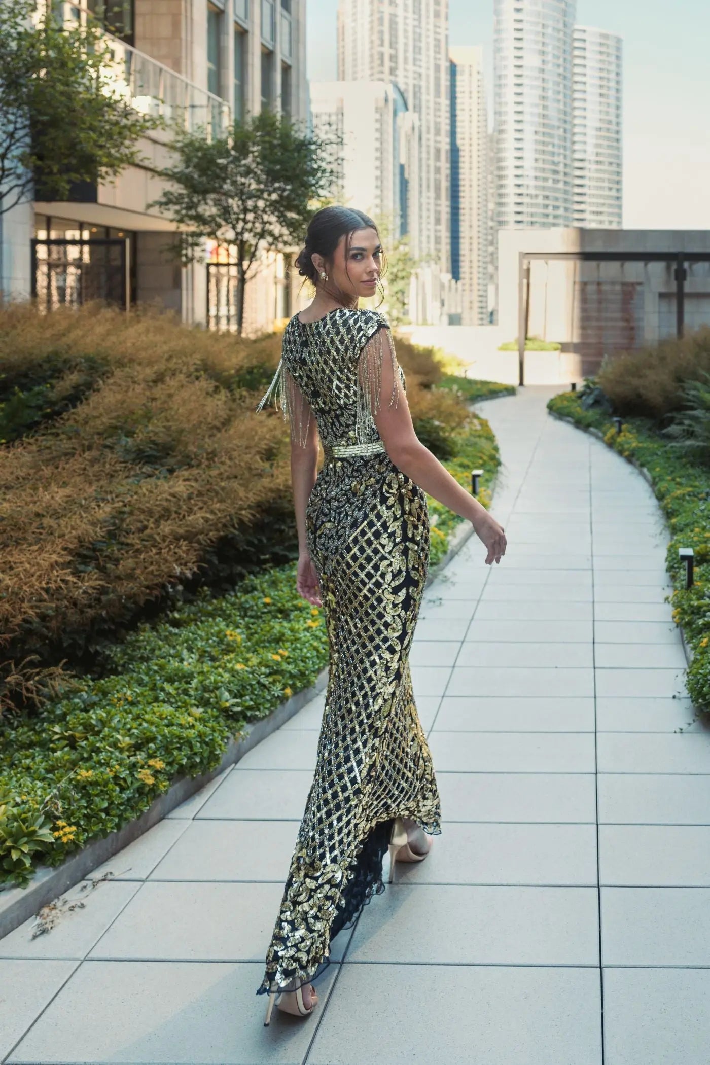 Black High Neck Sleeveless Beaded Fringe Fitted Gown - Mac Duggal