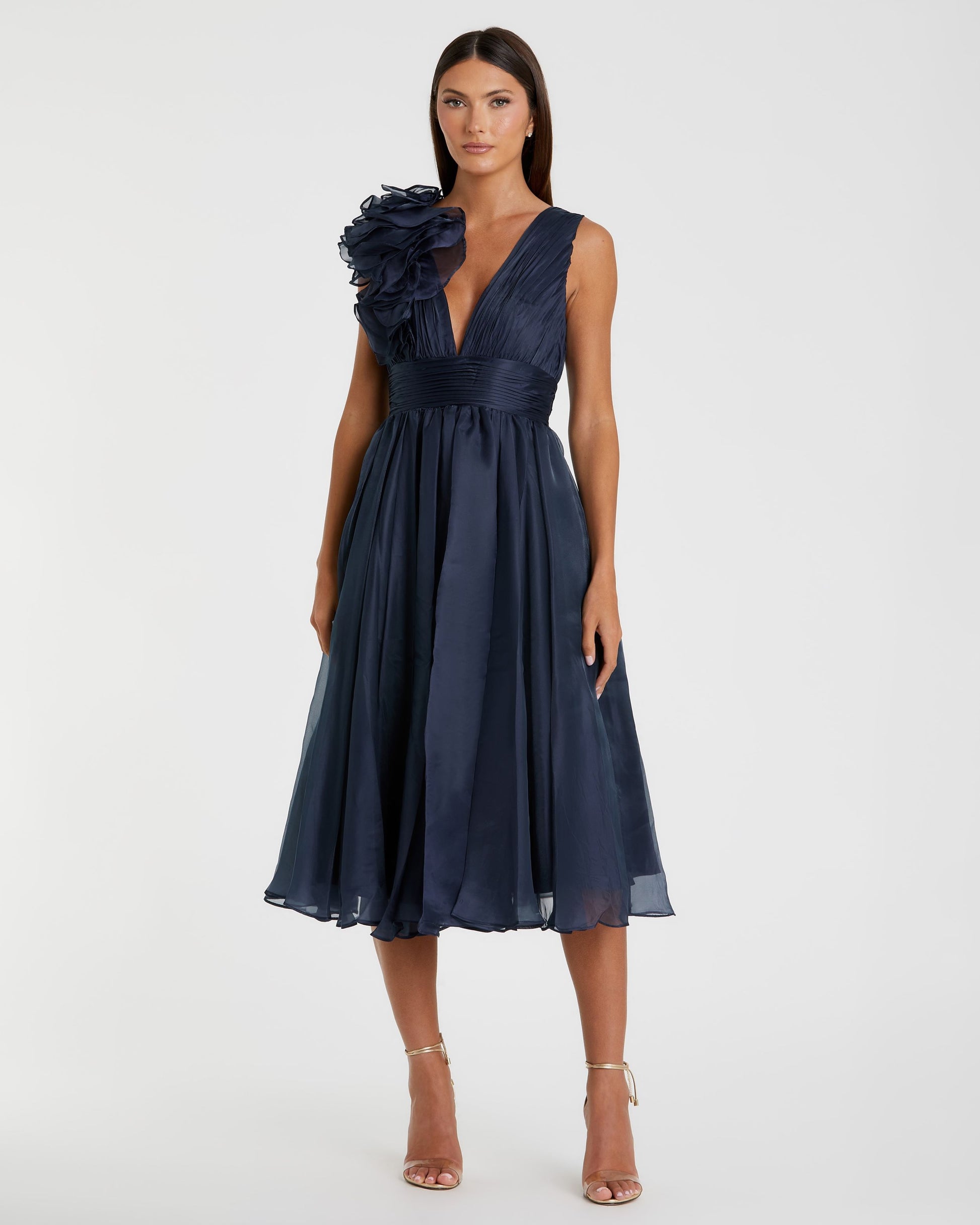 Sleeveless Chiffon A-Line Tea Length Cocktail Dress