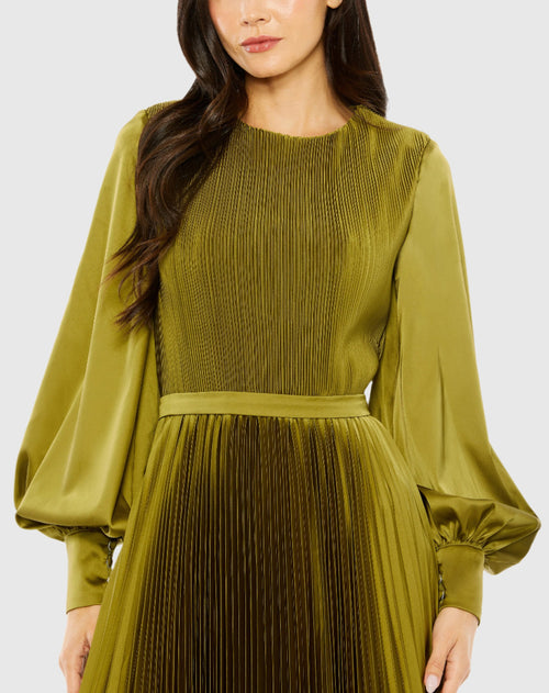 Long Sleeve High Neck Heat Pleated Dress