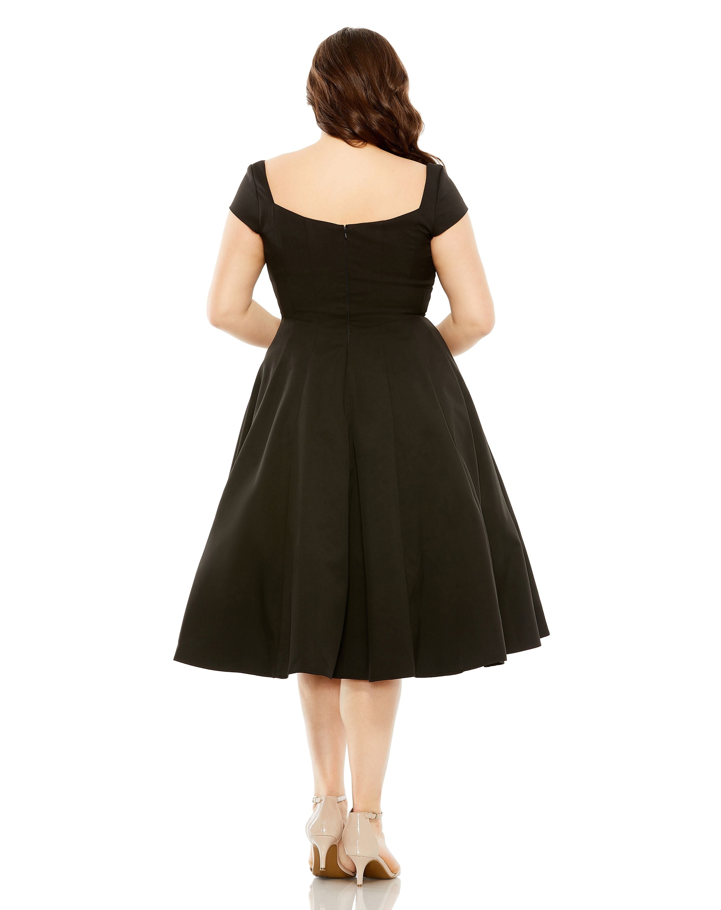 Cap Sleeve Multi Seam Full Skirt Dress