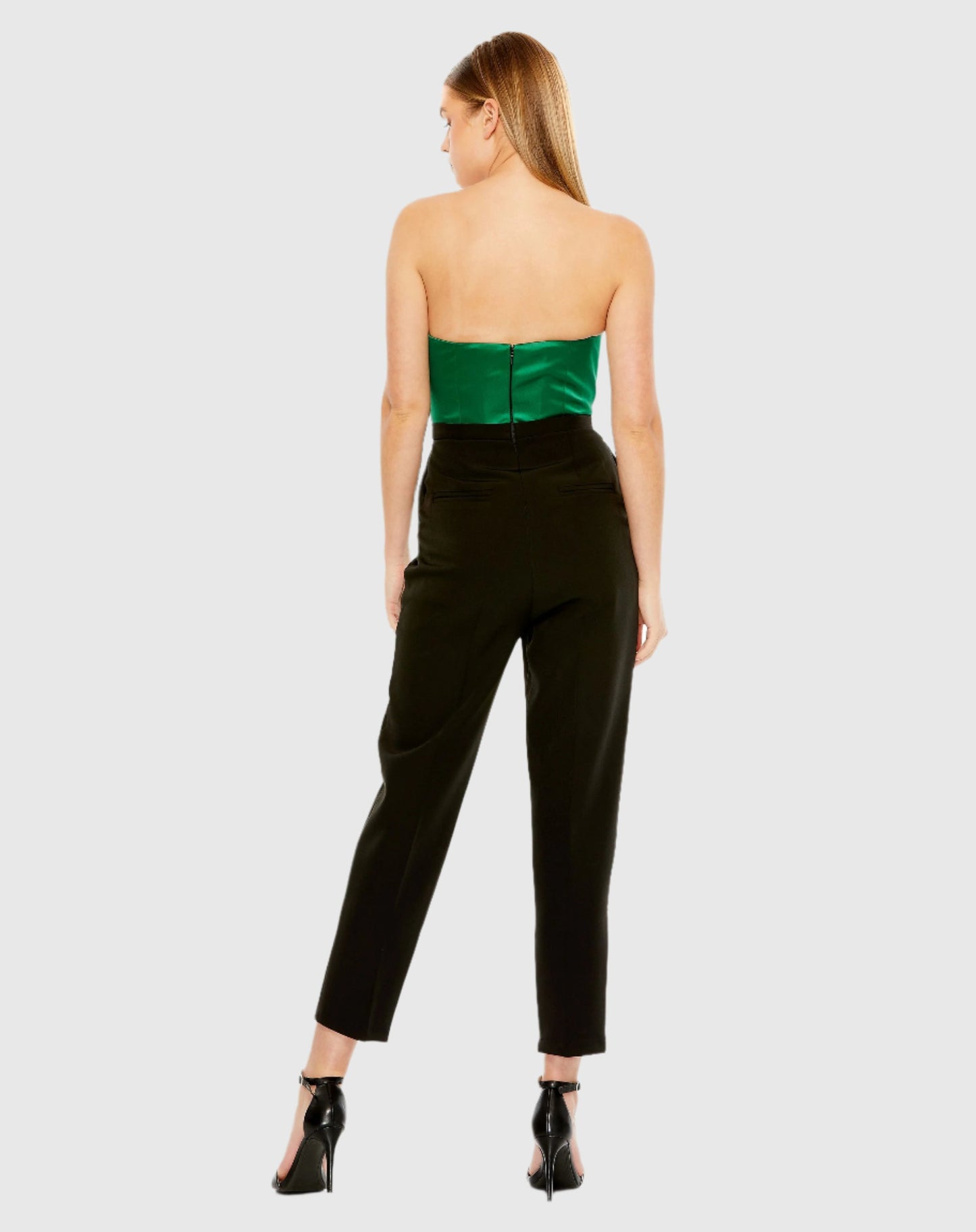 Trägerloser, übergroßer Jumpsuit mit Schleife