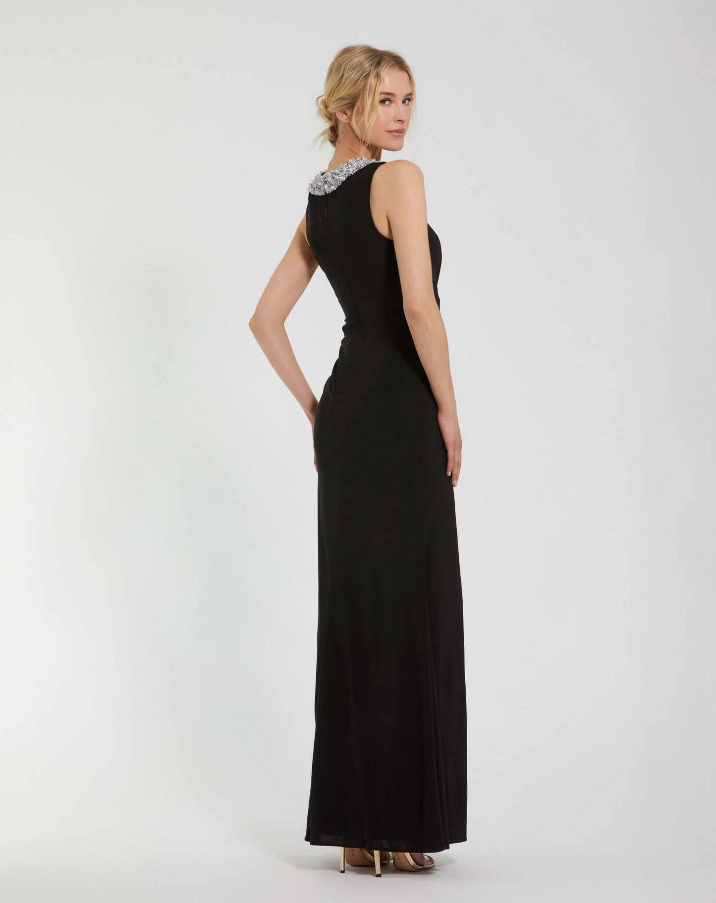 Jersey Sleeveless Beaded Neck Gown With Twist