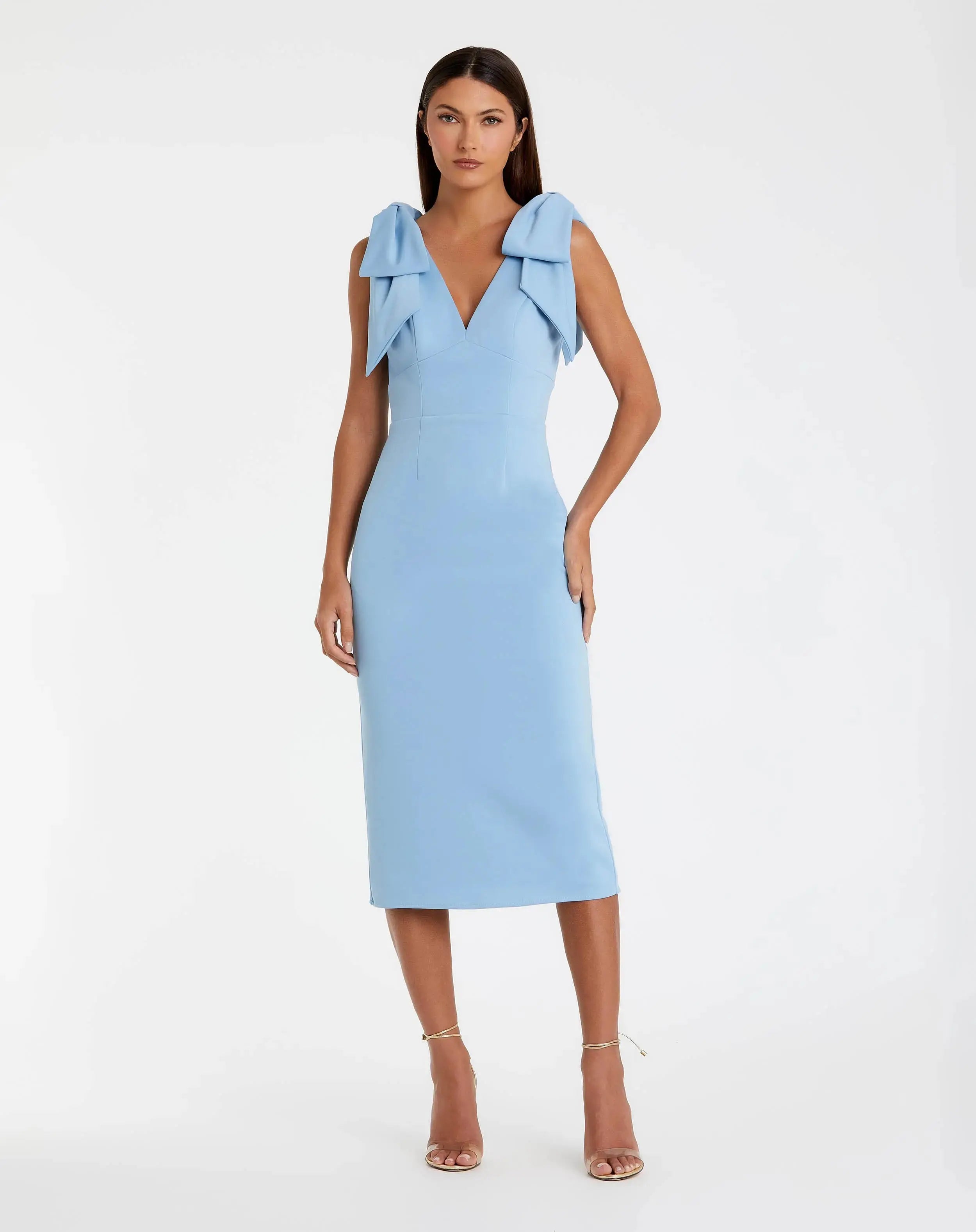 Color Of The Moment: Powder Blue | Mac Duggal Page 2 Color Of The Moment: Powder Blue | Mac Duggal Page 2