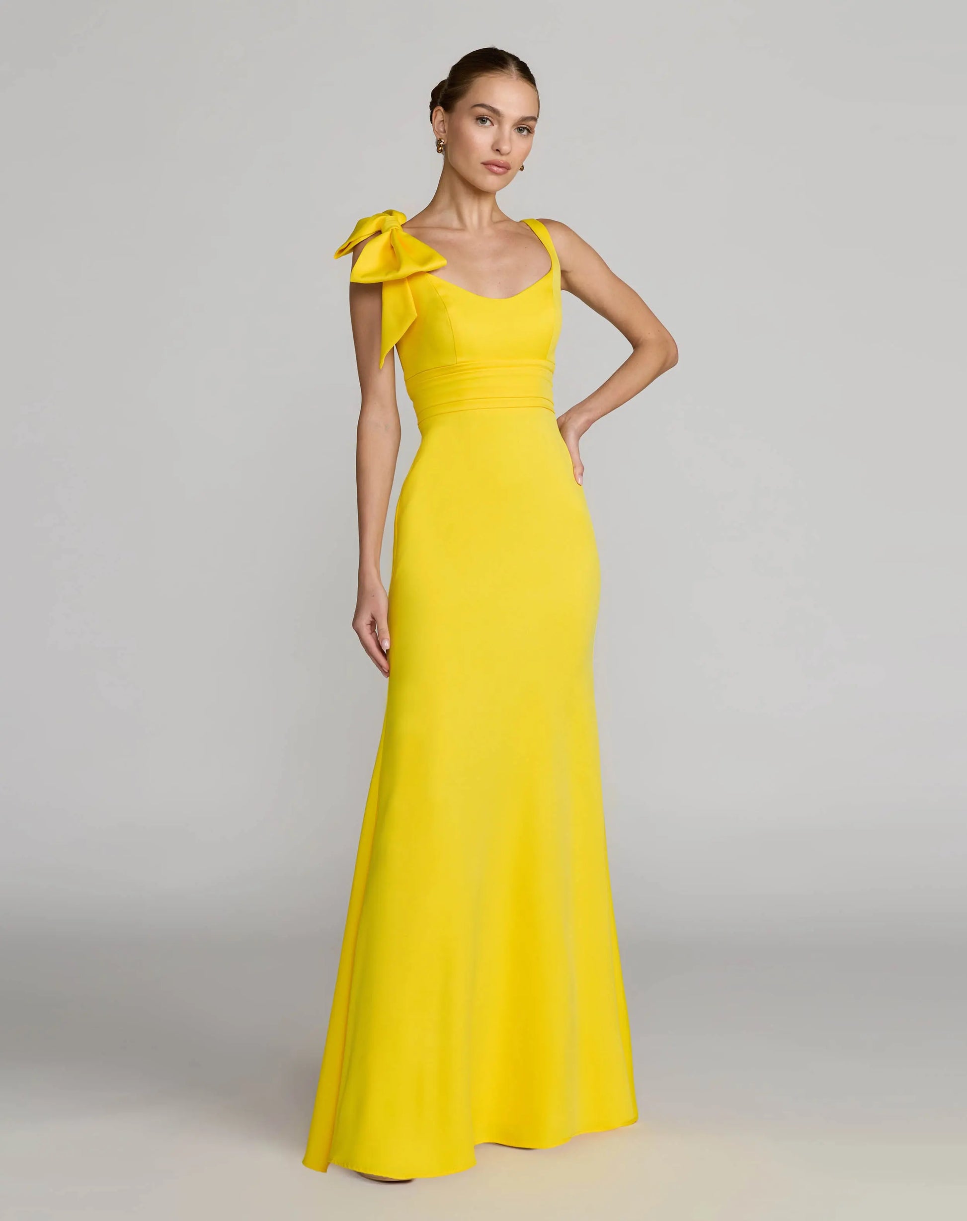 Mac Duggal Women's Scoop Neck Trumpet Gown With Bow Detail - Lemon Mac Duggal Women's Scoop Neck Trumpet Gown With Bow Detail - Lemon