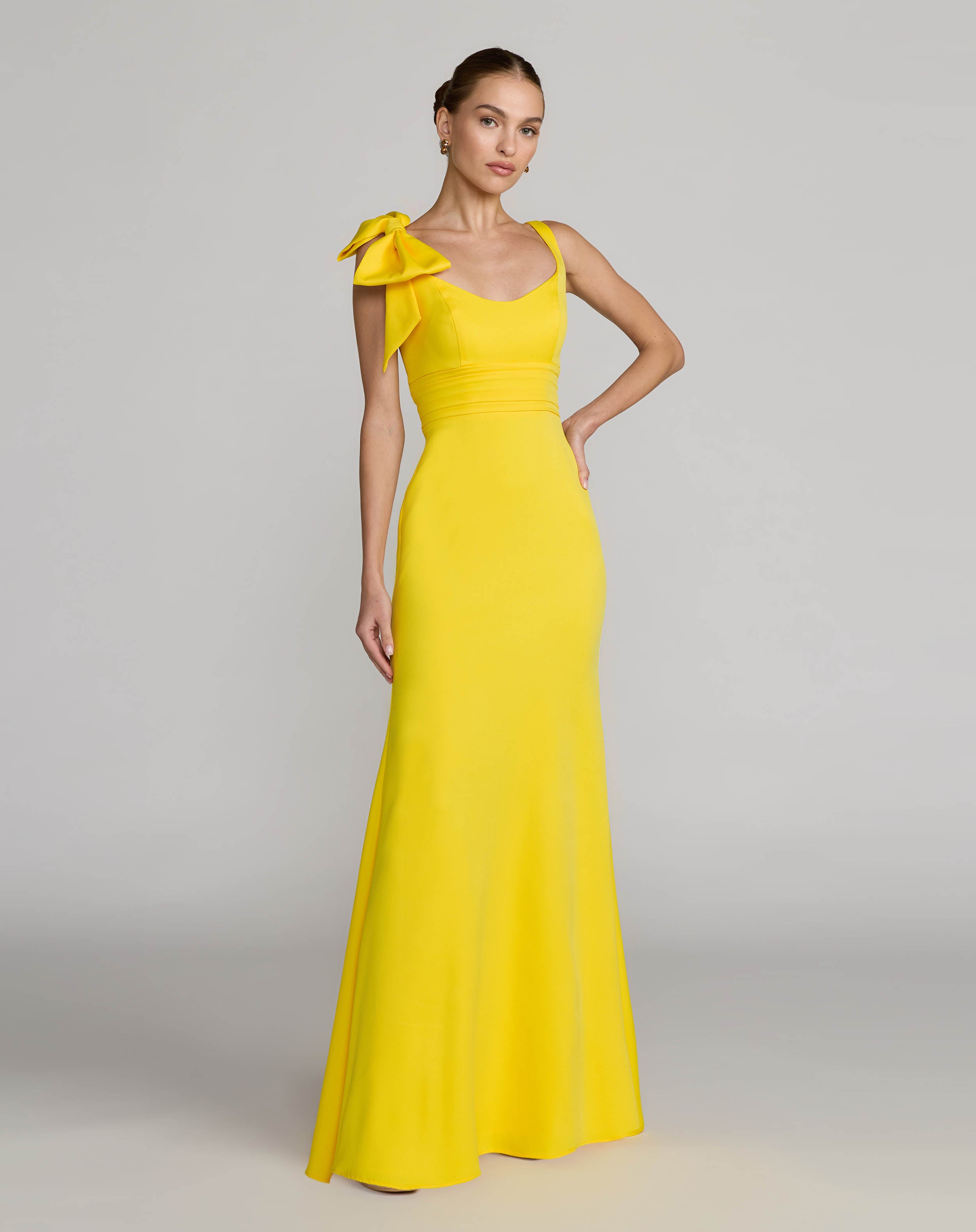 Yellow Scoop Neck Trumpet Gown with Bow - Ieena for Mac Duggal