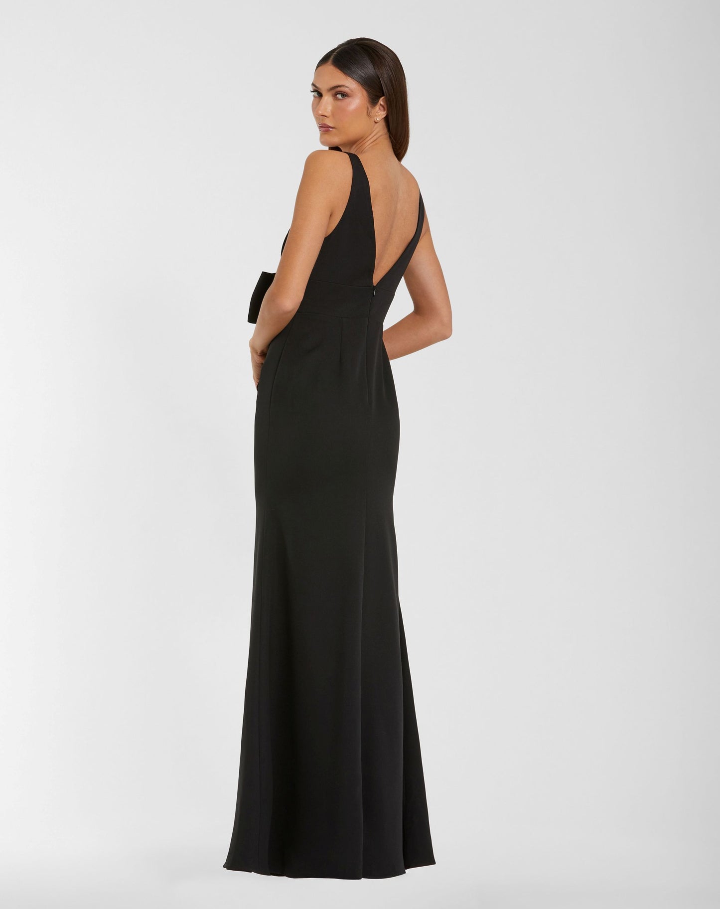 Black Crepe Sleeveless V-Neck Gown with Bow - Ieena for Mac Duggal