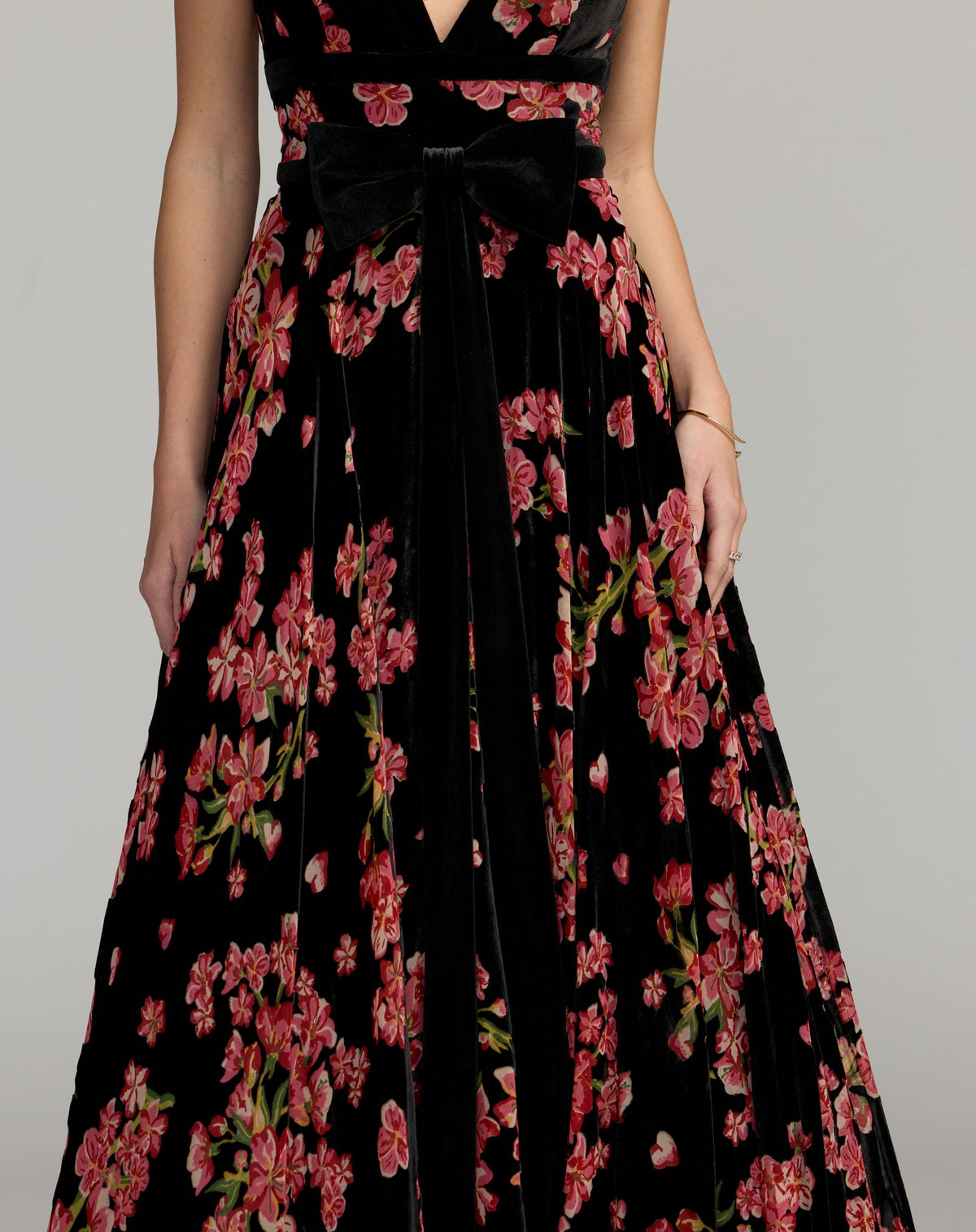 Black Floral Velvet Ballgown With Bow - Ieena for Mac Duggal