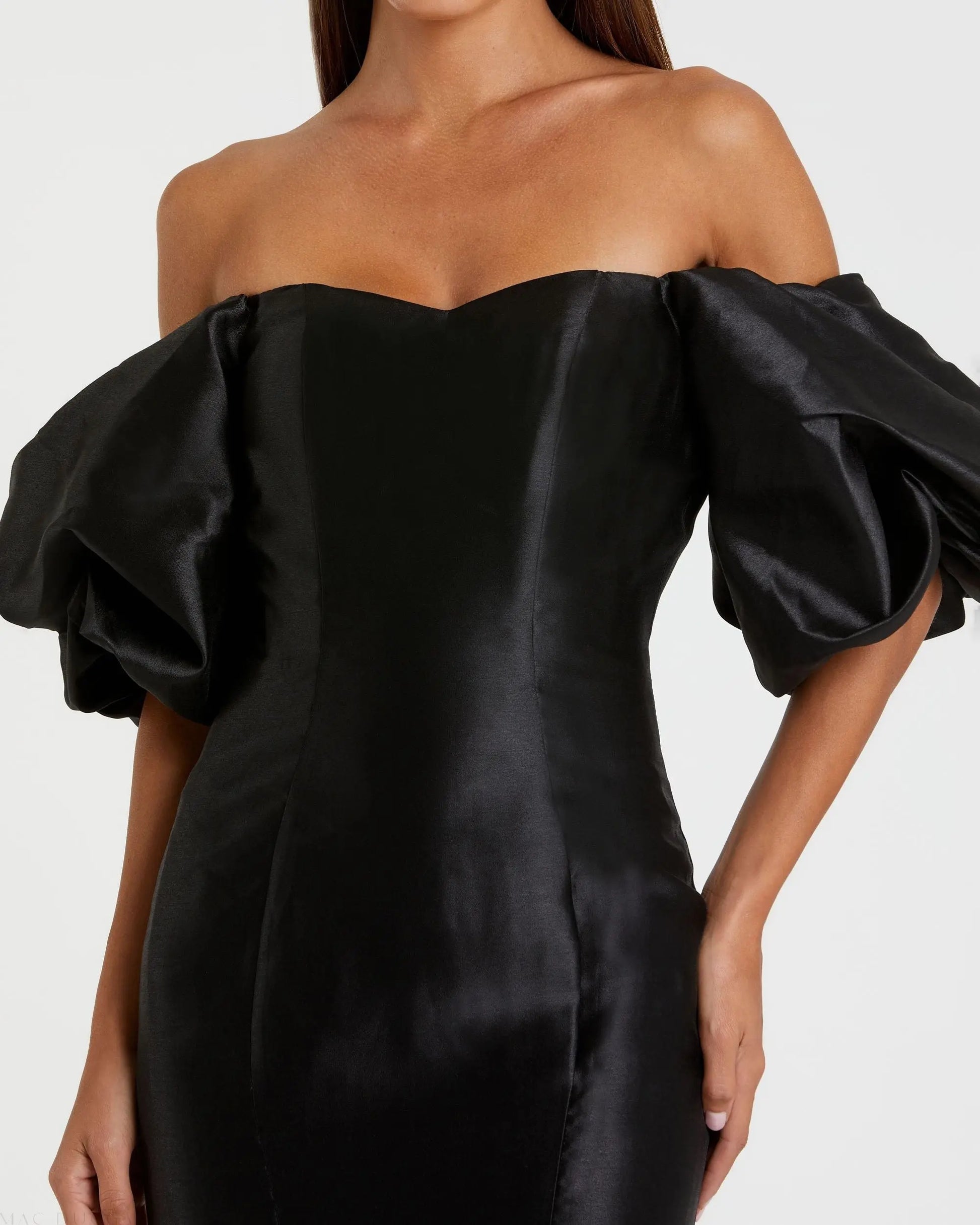 Mac Duggal - Black Sweetheart Off The Shoulder Puff Sleeve Gown - US 8 Mac Duggal - Black Sweetheart Off The Shoulder Puff Sleeve Gown - US 8