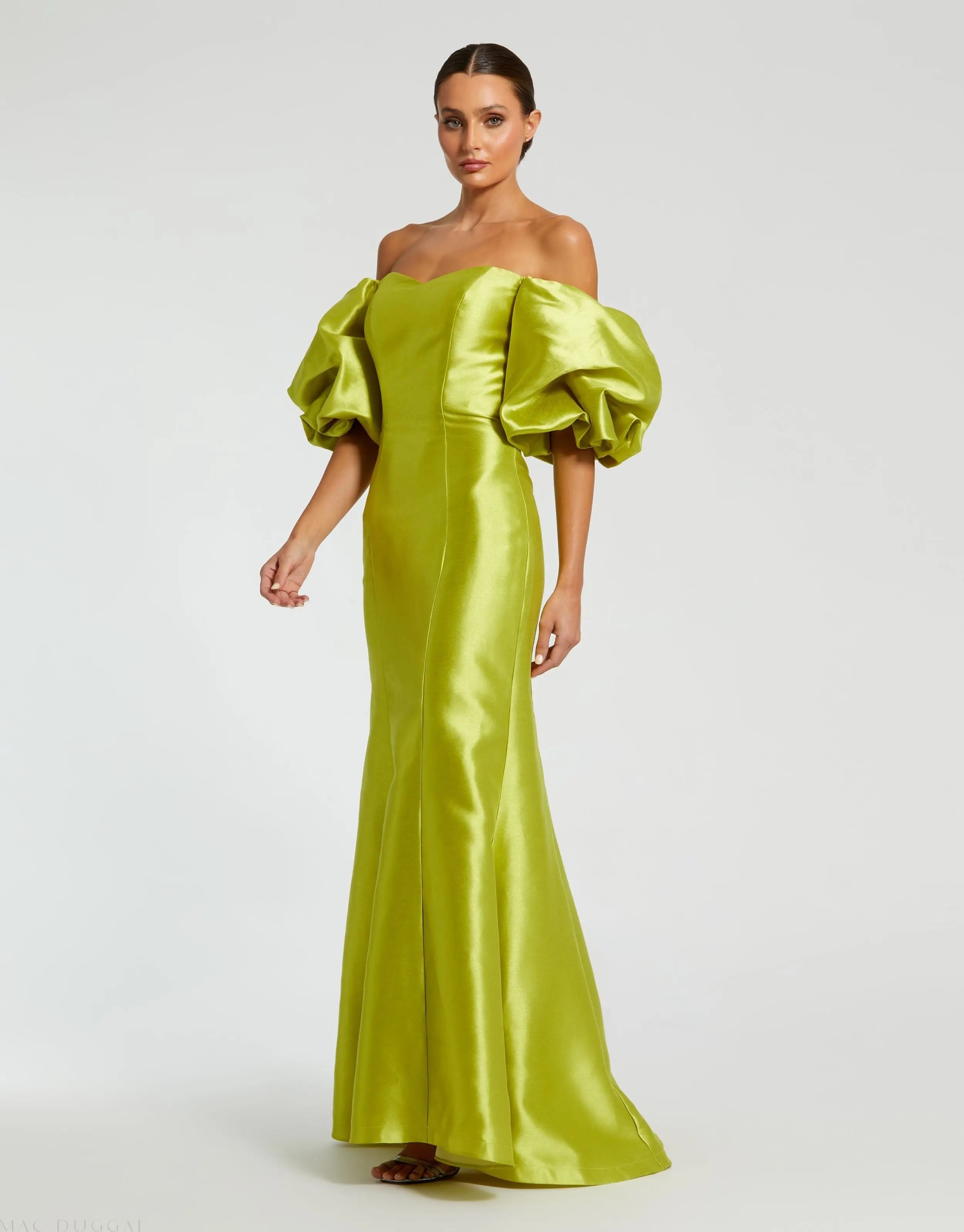 Green Sweetheart Off The Shoulder Puff Sleeve Gown - Mac Duggal