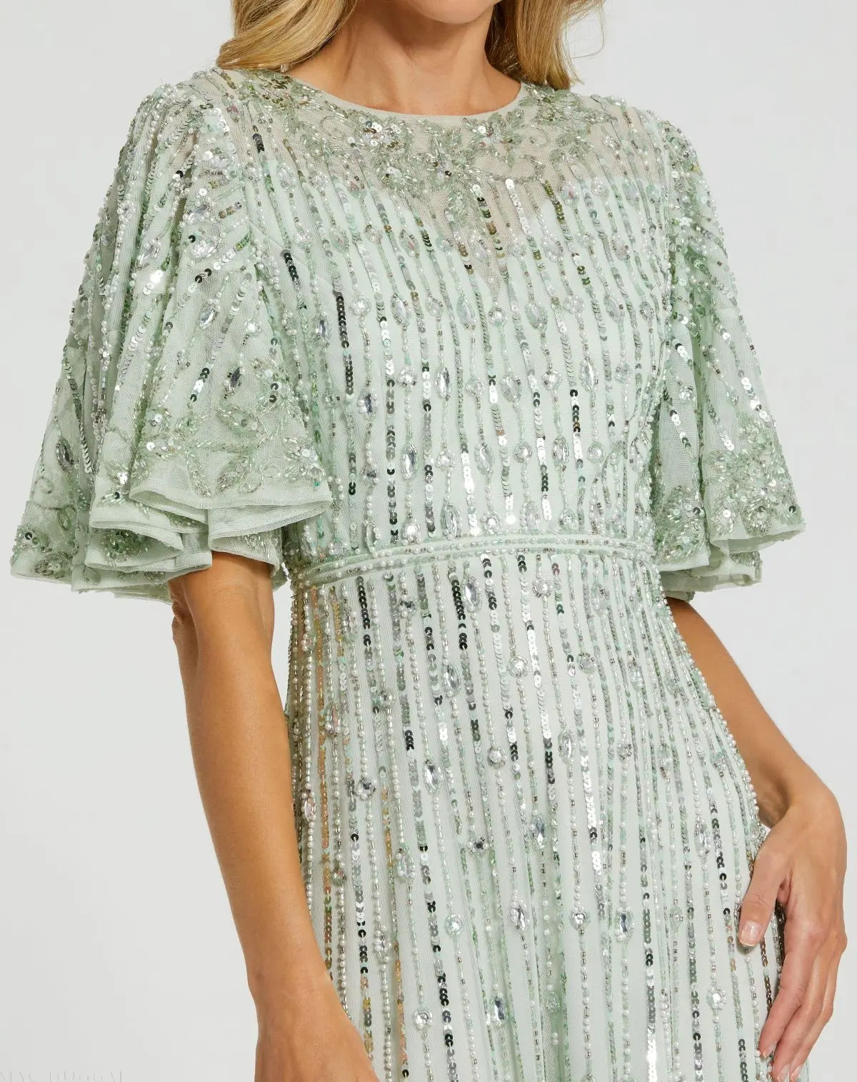 Mac Duggal - Green Flounce Sleeve Midi Dress - US 6 Mac Duggal - Green Flounce Sleeve Midi Dress - US 6