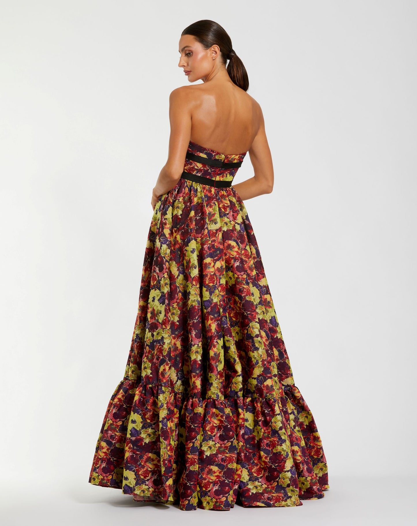 Multicolor Sleeveless Sweetheart Neck A-Line Gown - Ieena for Mac Duggal