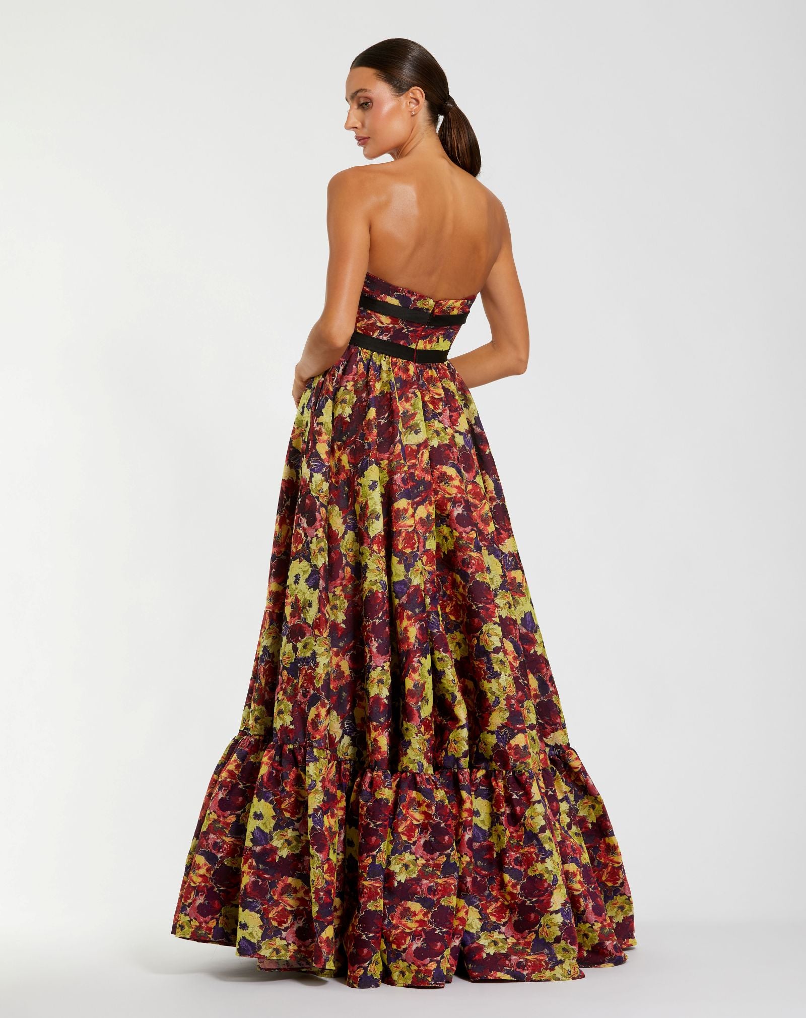 Multicolor Sleeveless Sweetheart Neck A-Line Gown - Ieena for Mac Duggal