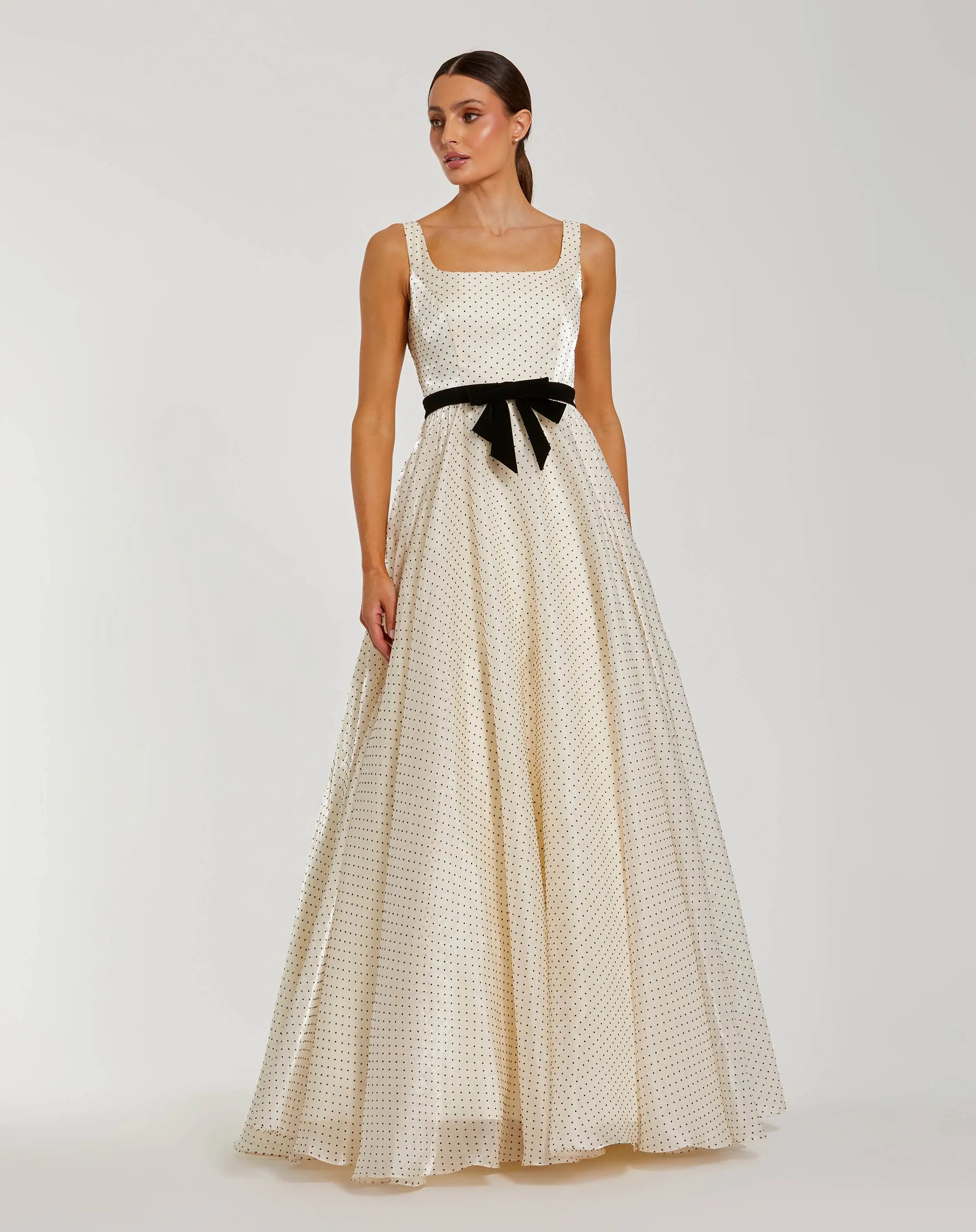 Mac Duggal Wedding Dresses and Bridal Gowns | Mac Duggal Mac Duggal Wedding Dresses and Bridal Gowns | Mac Duggal