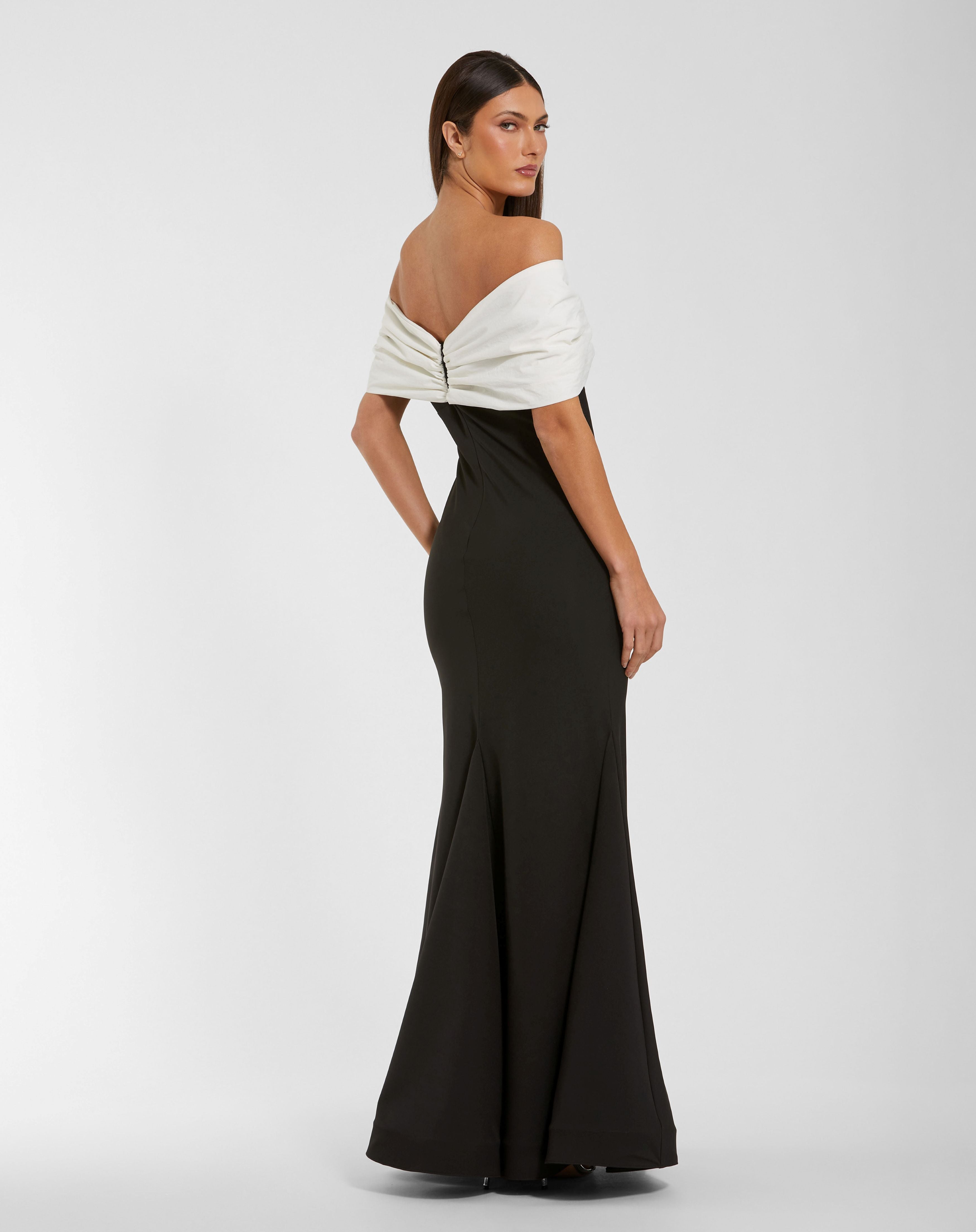 Black Off The Shoulder Mermaid Gown With Bow - Ieena for Mac Duggal