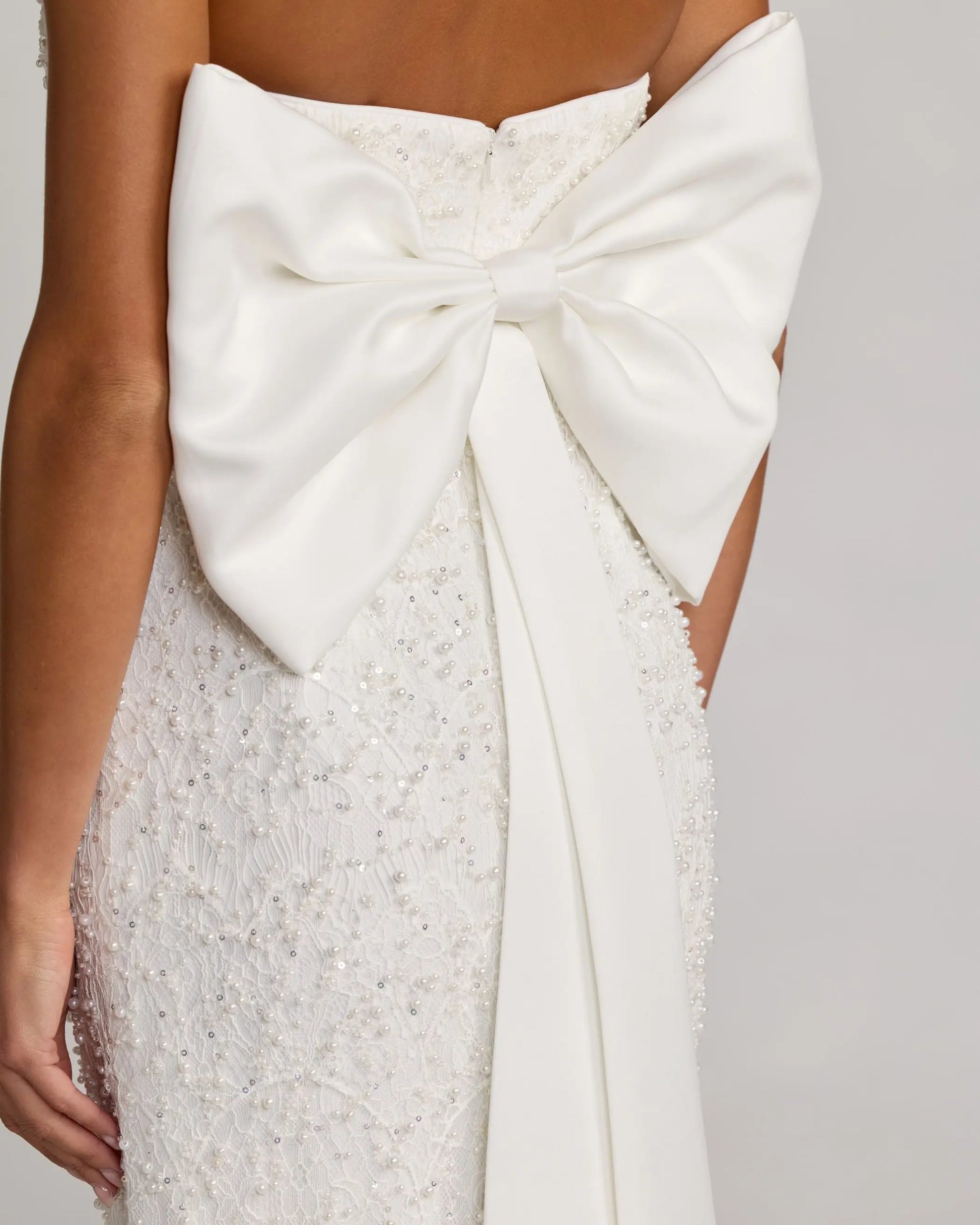 white midi dress with bow in back Six Stories Women's Penelope Bow Back Midi Dress - White