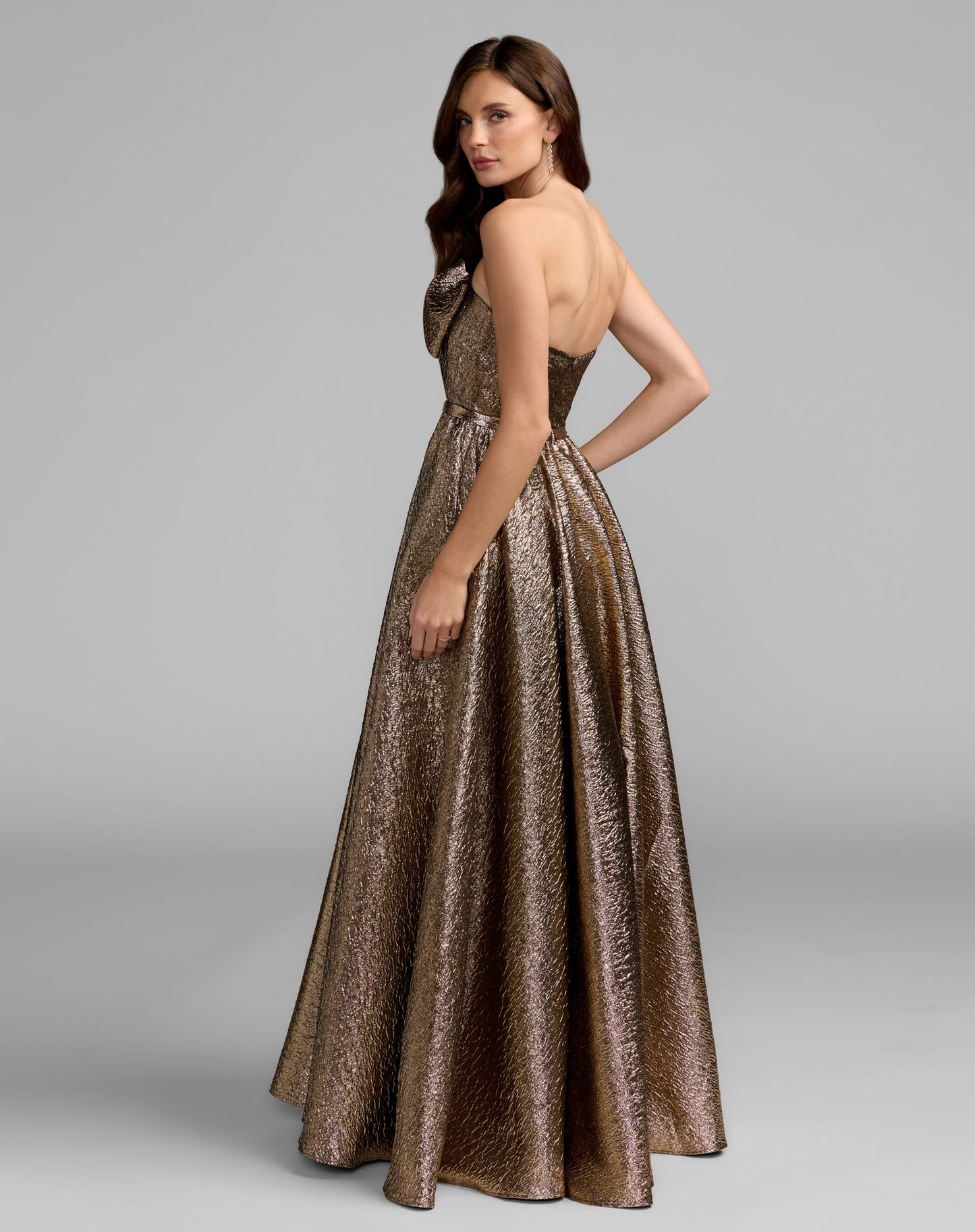 Gold Strapless Metallic Gown With Bow Detail - Mac Duggal