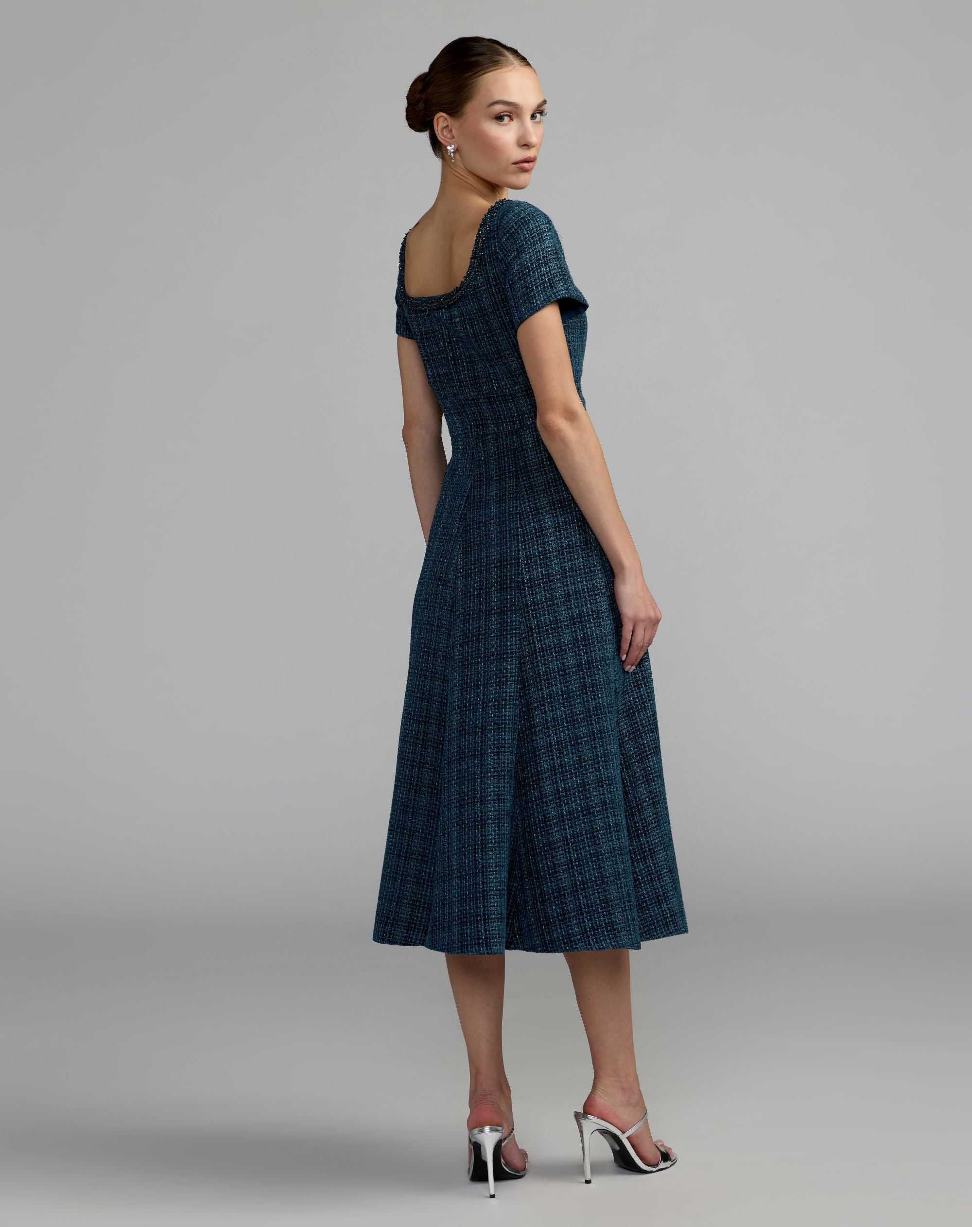 Blue Short Sleeve Embellished Boucle Midi Dress - Mac Duggal