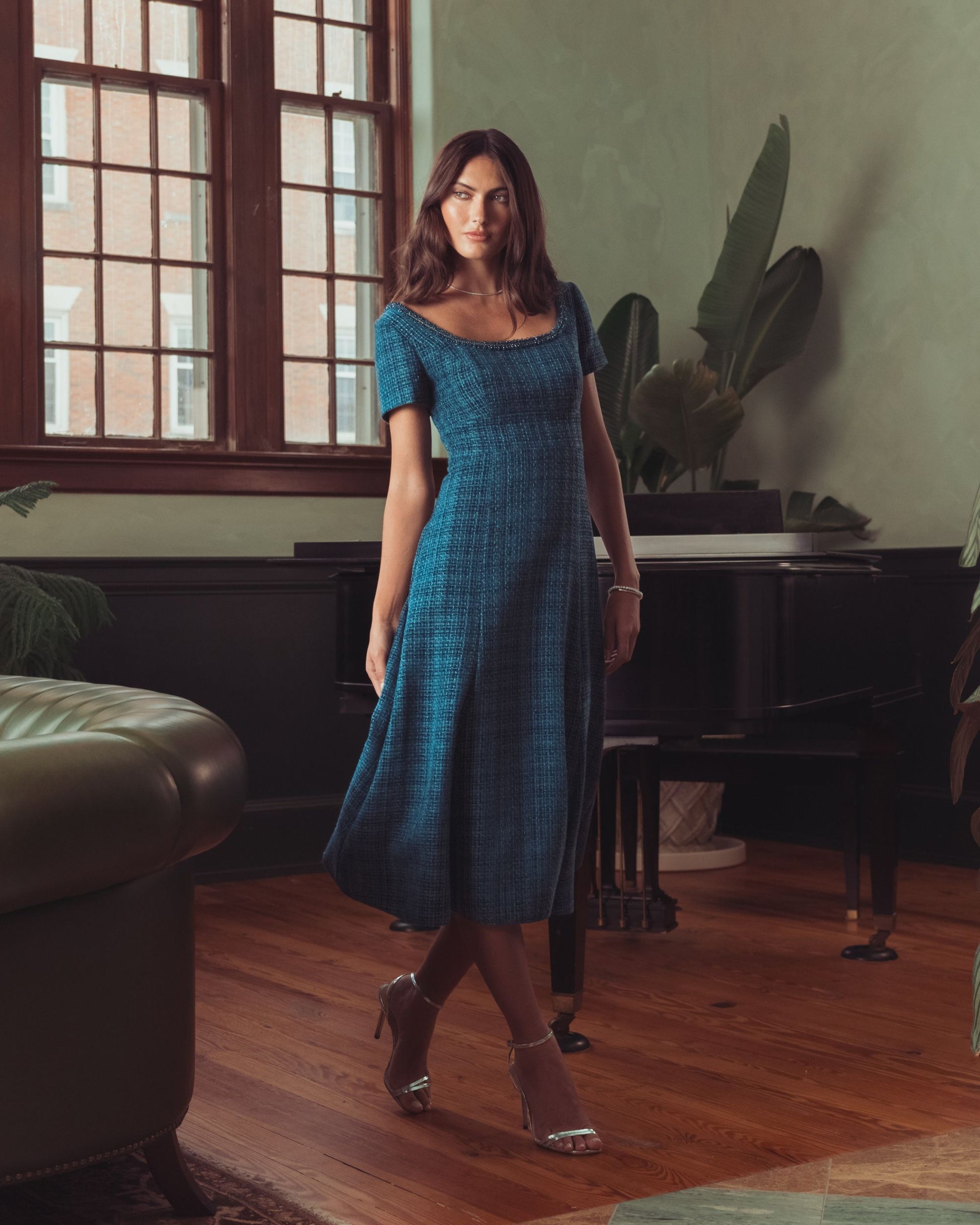 Blue Short Sleeve Embellished Boucle Midi Dress - Mac Duggal