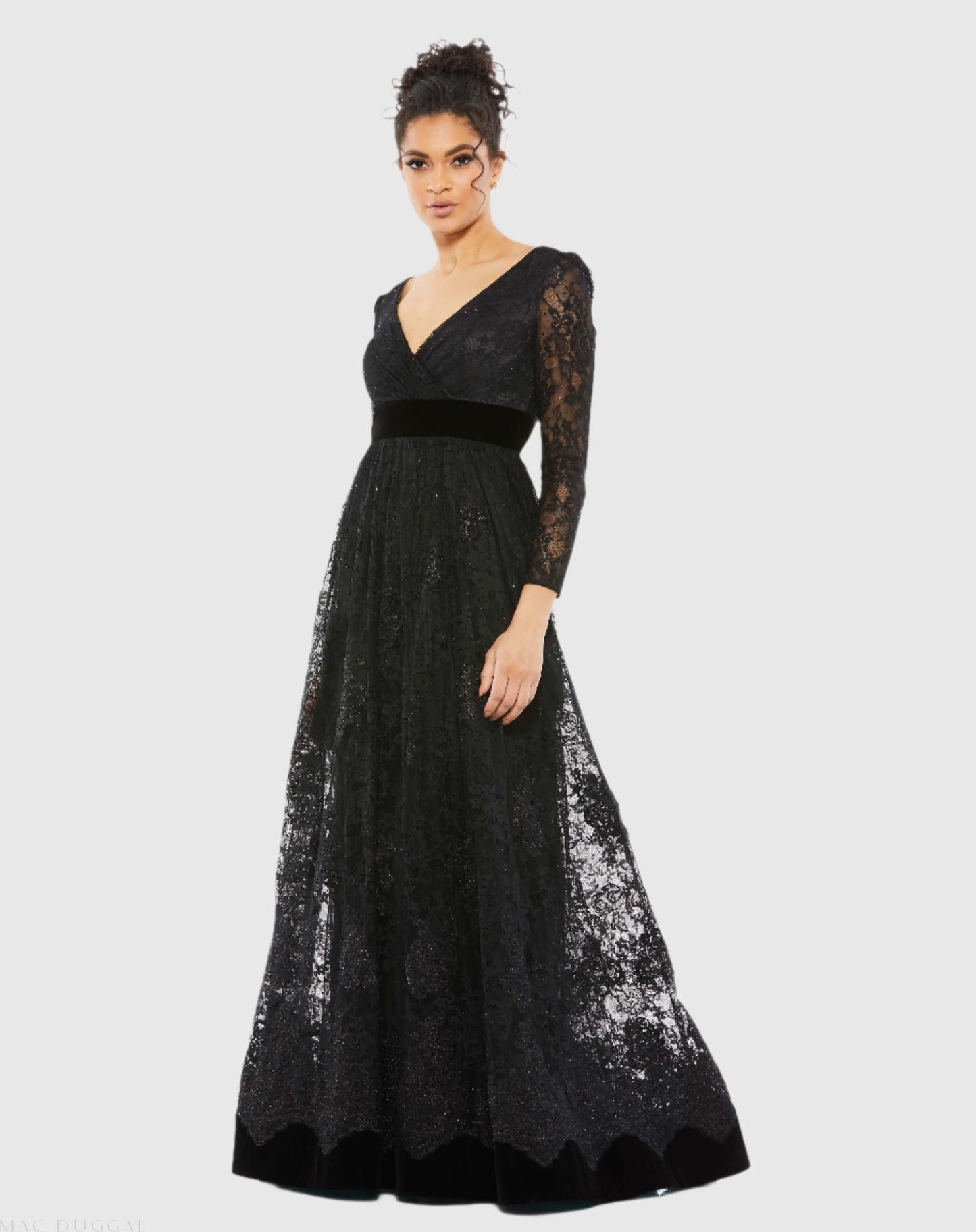 Mac Duggal - Black Lace Long Sleeve V-Neck Wrap Over Gown - Black / US 8 Mac Duggal - Black Lace Long Sleeve V-Neck Wrap Over Gown - Black / US 8