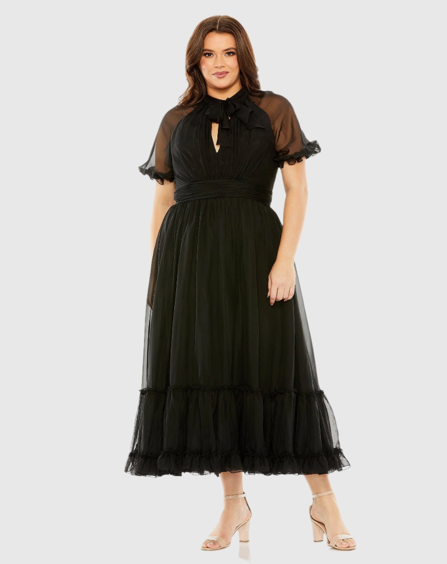 Transparentes Kleid mit Puffärmeln