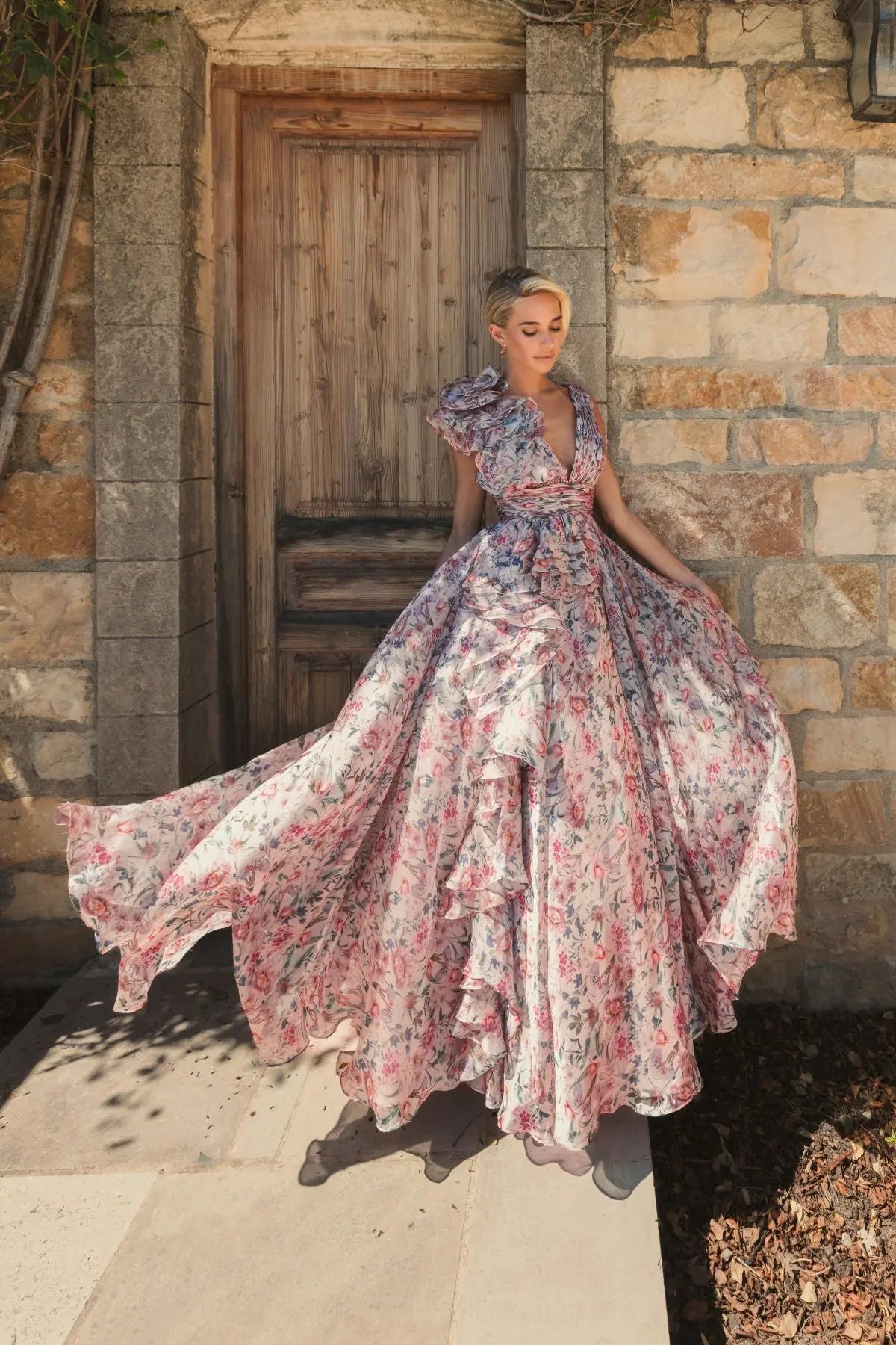 Elegant Floral Dresses for Evening & Wedding Guests Mac Duggal Elegant Floral Dresses for Evening & Wedding Guests Mac Duggal