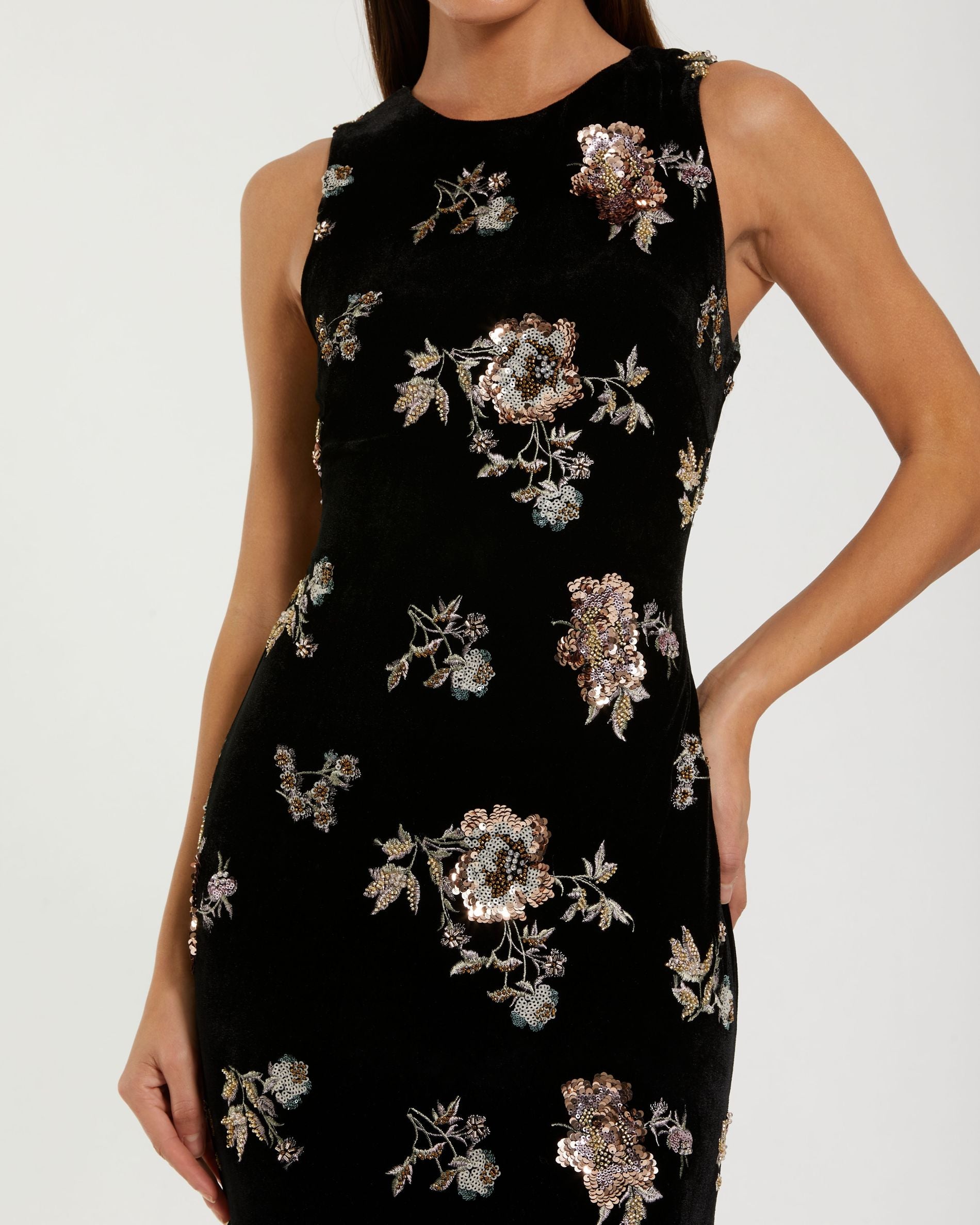 Black Sleeveless Floral Embellished Velvet Evening Gown Mac Duggal