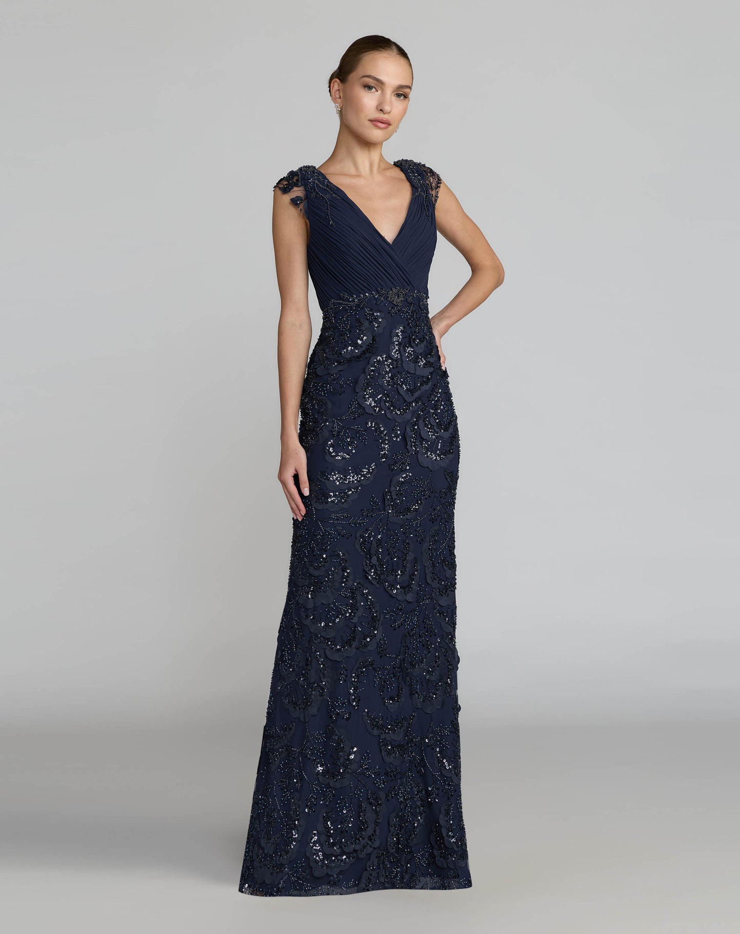 Mac Duggal Women's Floral Beaded Chiffon V-Neck Evening Gown - Blue - Size 0