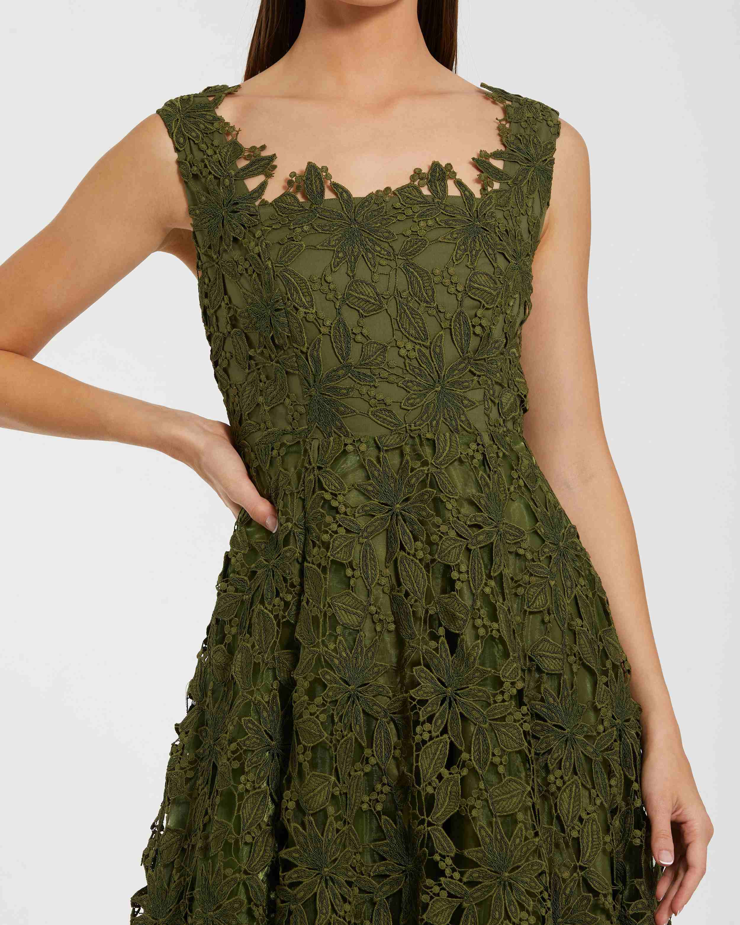 Green Sleeveless Square Neck Lace A Line Midi Dress - Mac Duggal