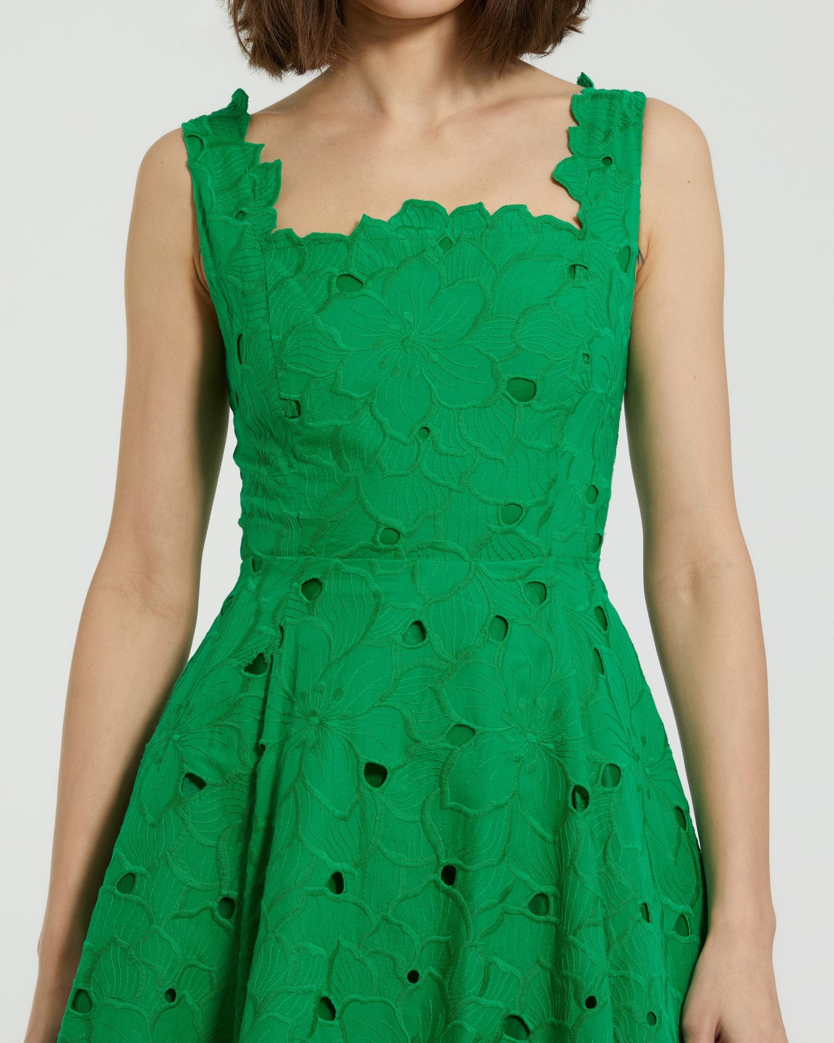 Green Embroidered Floral A Line Sleeveless Midi Dress Mac Duggal