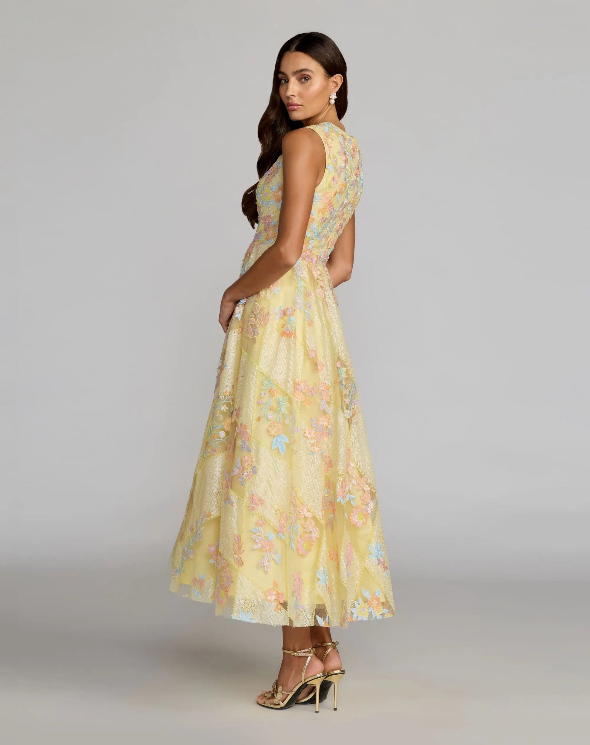 Yellow Sleeveless Embroidered A-Line Midi Dress - Mac Duggal