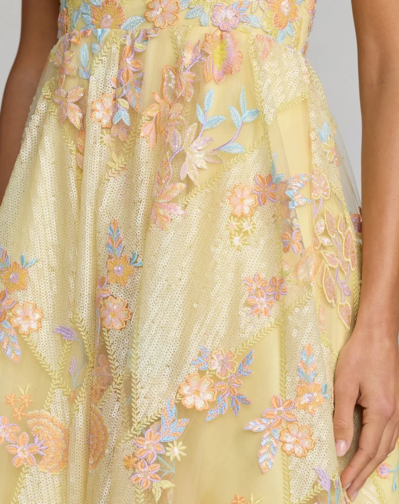 Yellow Sleeveless Embroidered A-Line Midi Dress - Mac Duggal