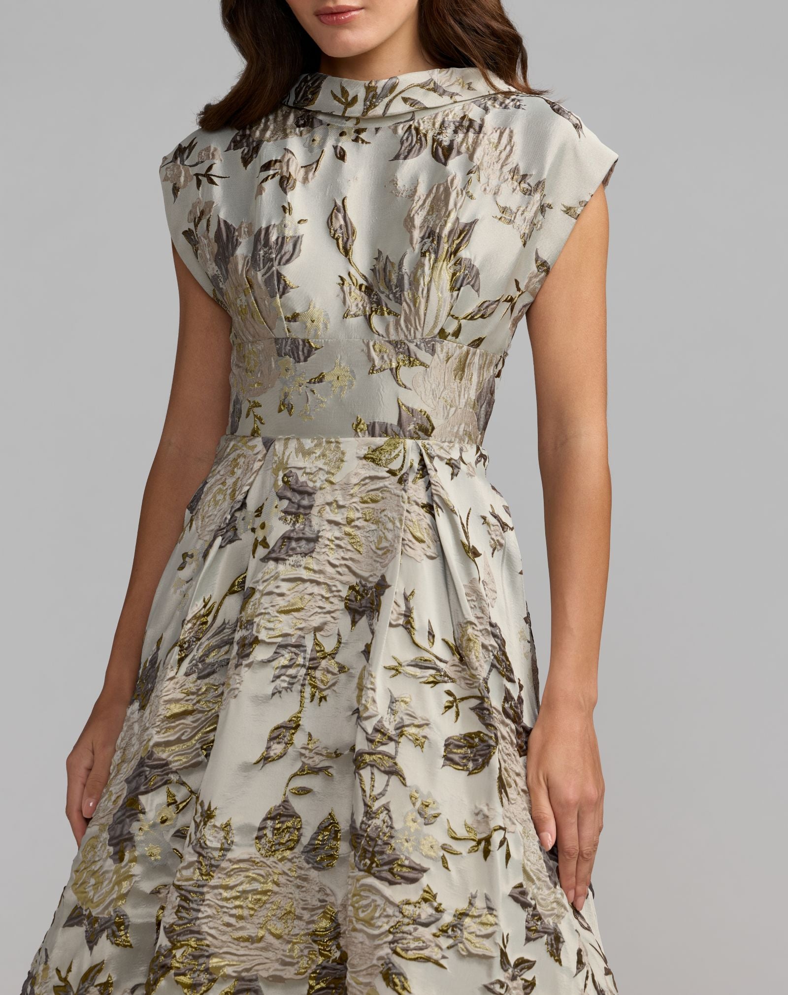 Silver Brocade Collared Cap Sleeve Pleated Ballgown - Mac Duggal