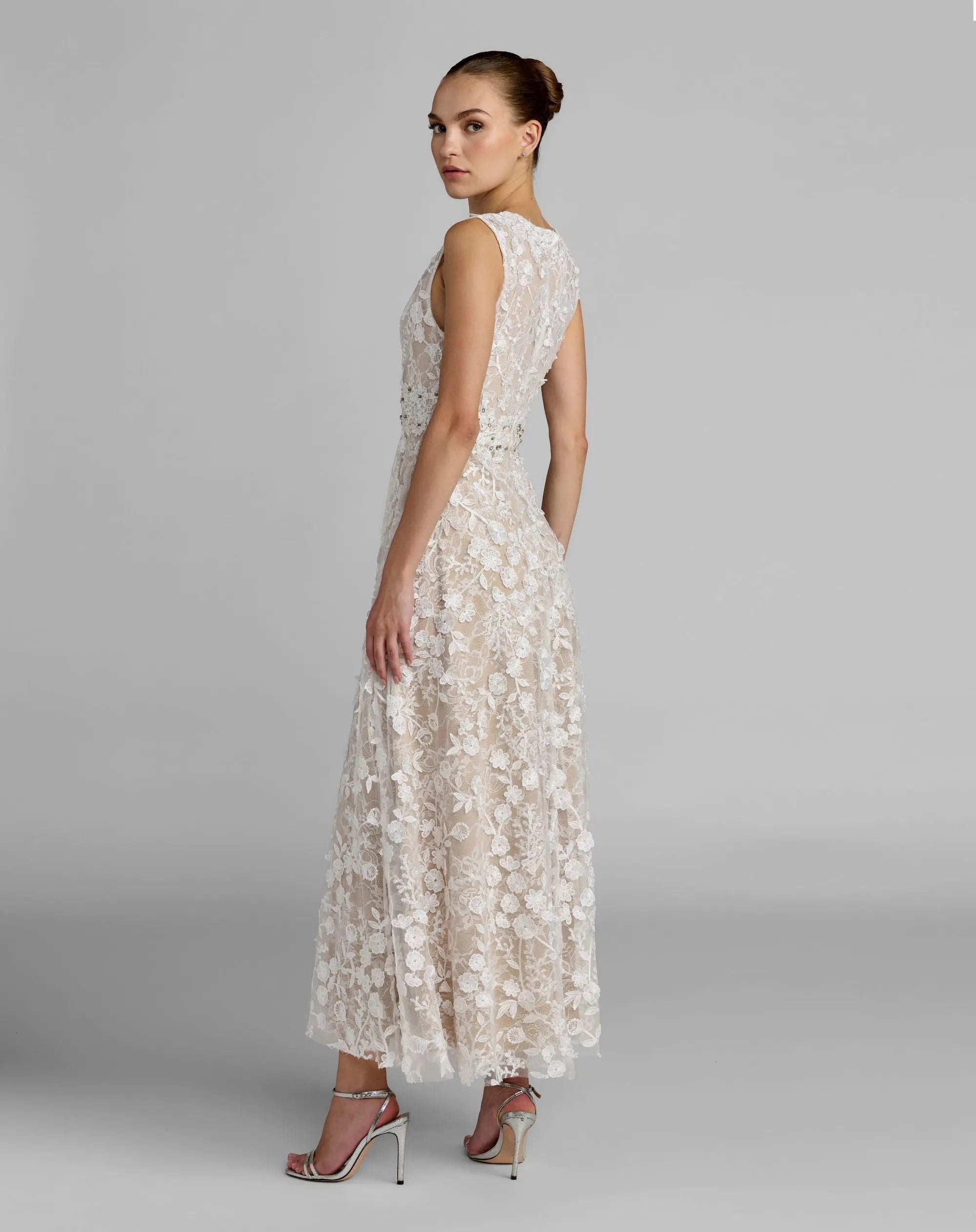 Ivory Floral Embroidered High Neck Midi Dress Mac Duggal 