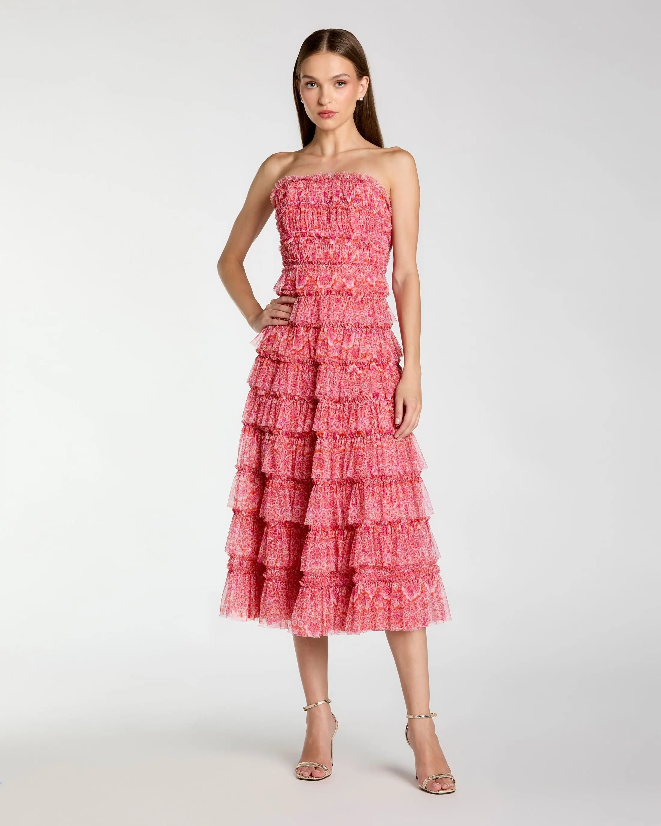 Mac Duggal 　マックドゥガル　ピンク ビーズ　花　ドレス 　ワンピース Pink Floral Strapless Ruffle Maxi Dress | Mac Duggal