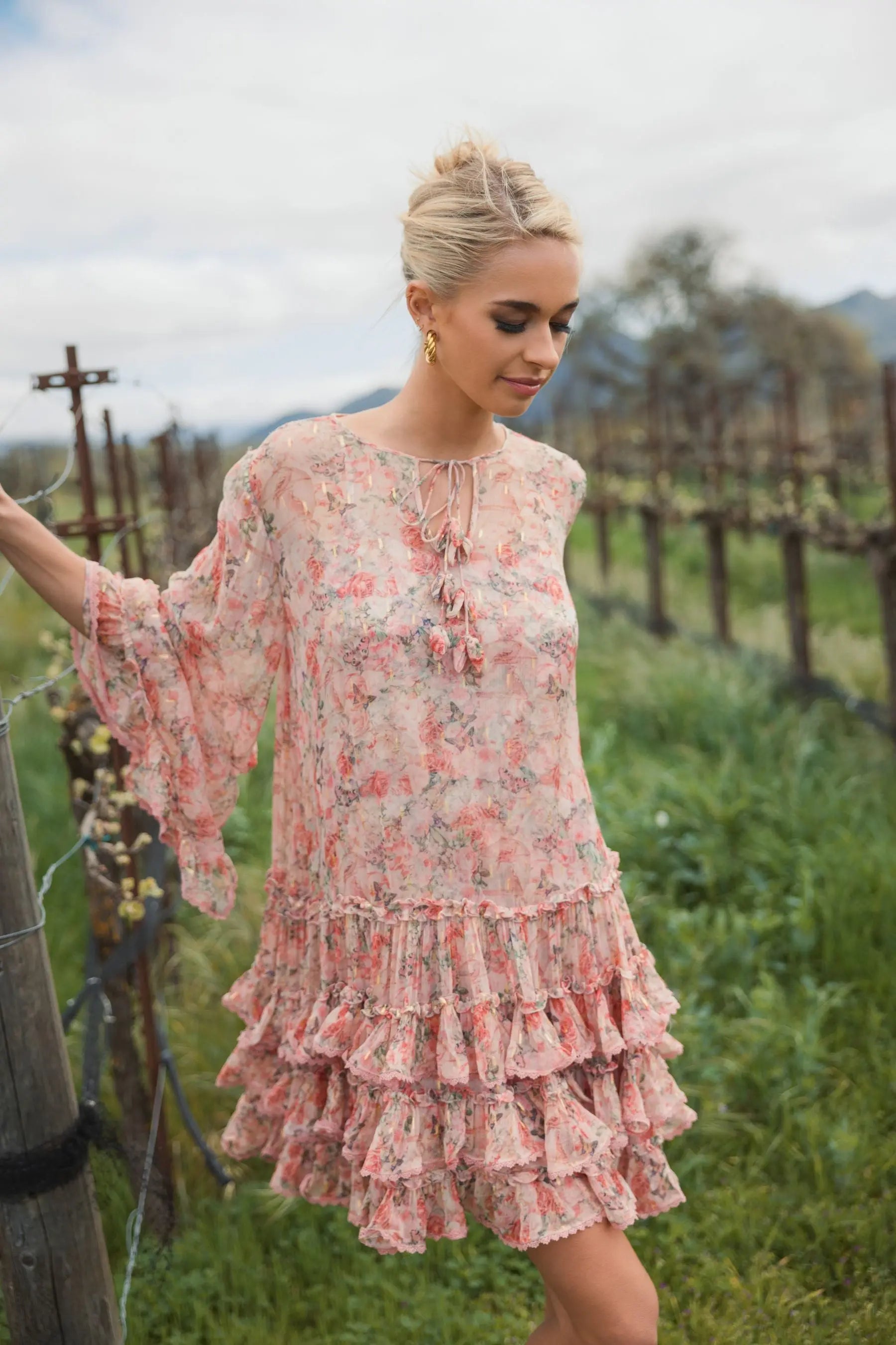 Mac Duggal - Pink Floral Long Sleeve Ruffle Mini Dress - Pink Multi / L Mac Duggal - Pink Floral Long Sleeve Ruffle Mini Dress - Pink Multi / L