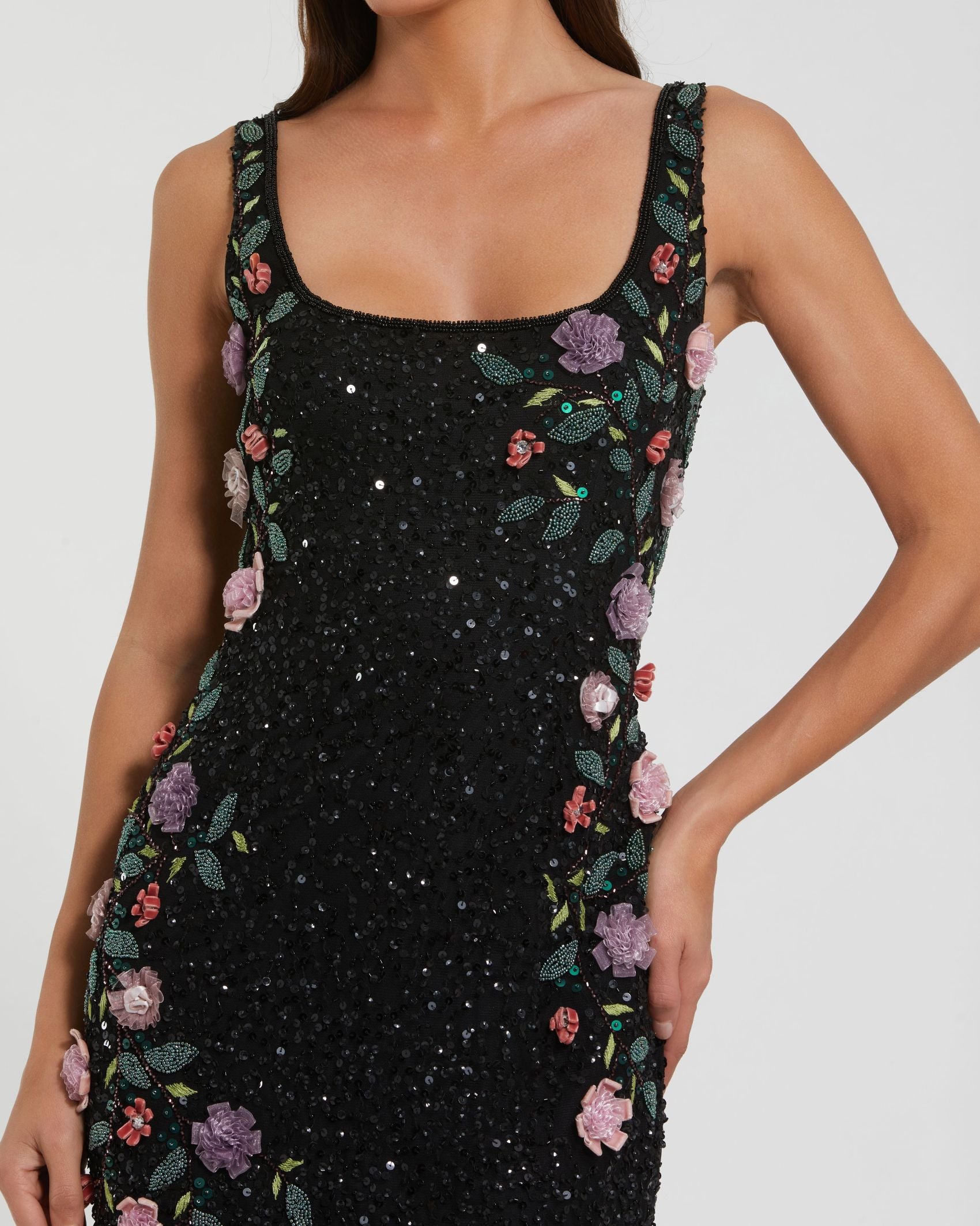 Black Floral Beaded Mesh Scoop Neck Sleeveless Gown - Mac Duggal 
