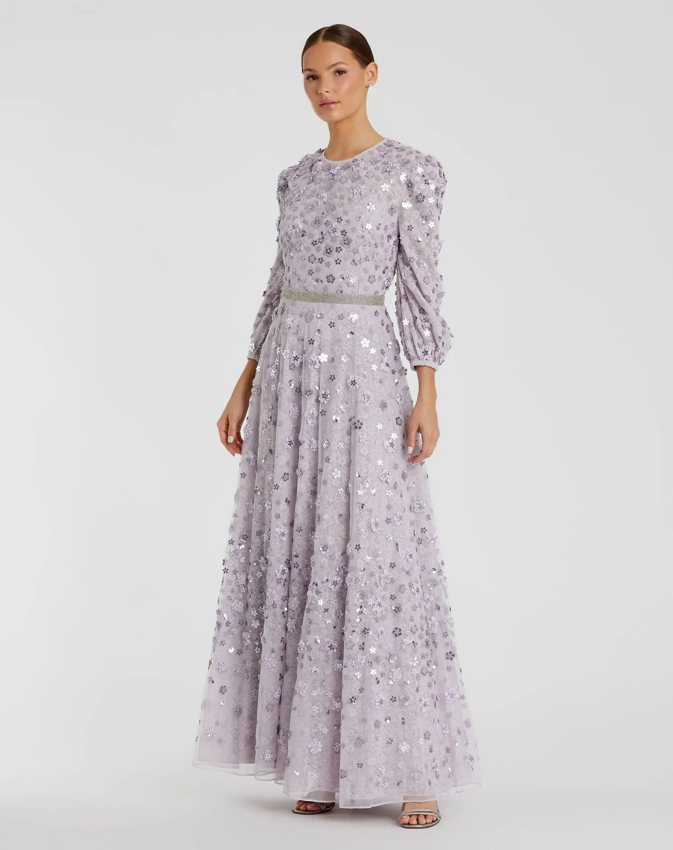 Color of The Moment: Lilac - Mac Duggal Color of The Moment: Lilac - Mac Duggal