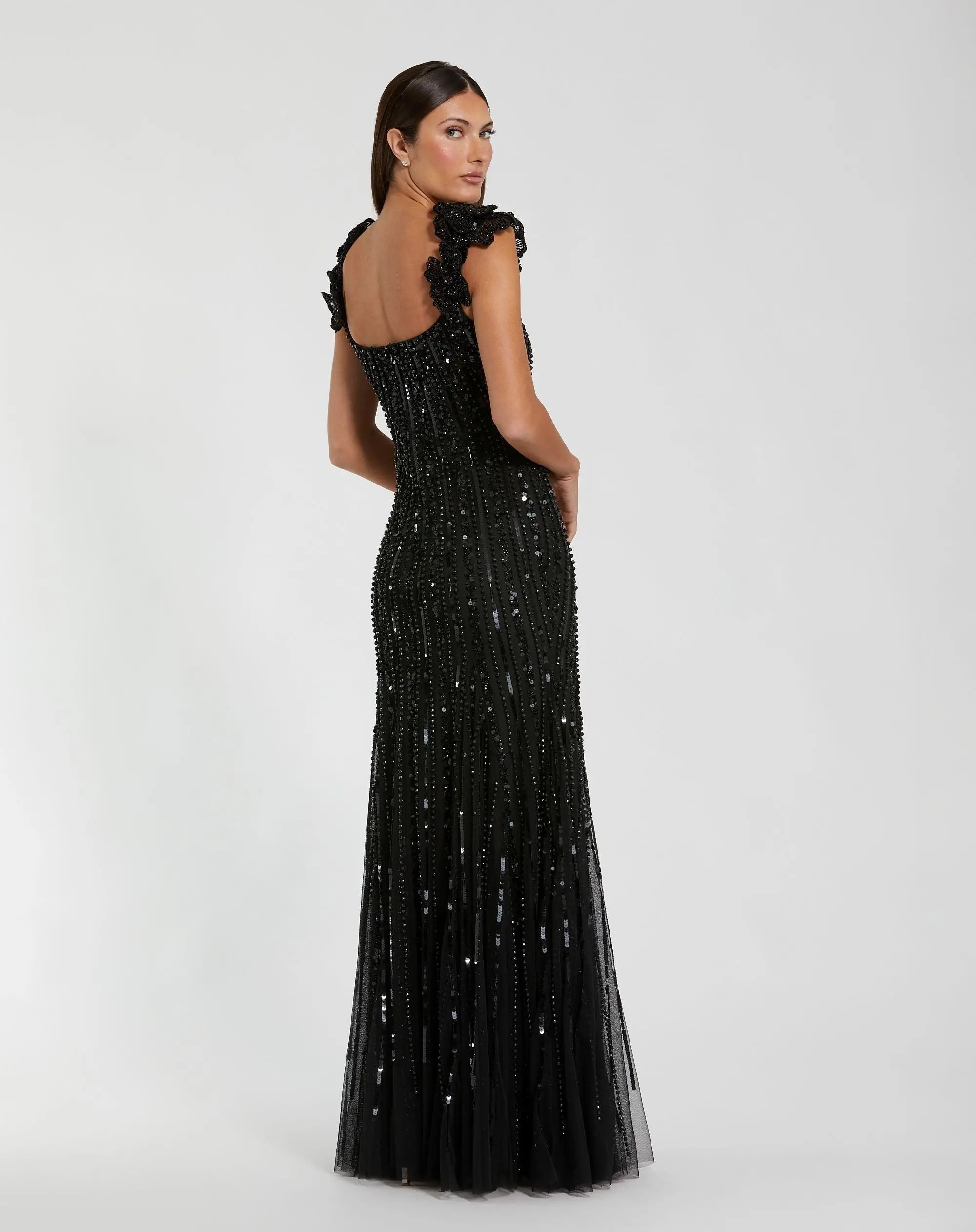 Black Embellished Sleeveless Gown With Floral Shoulder Detail - Mac Duggal