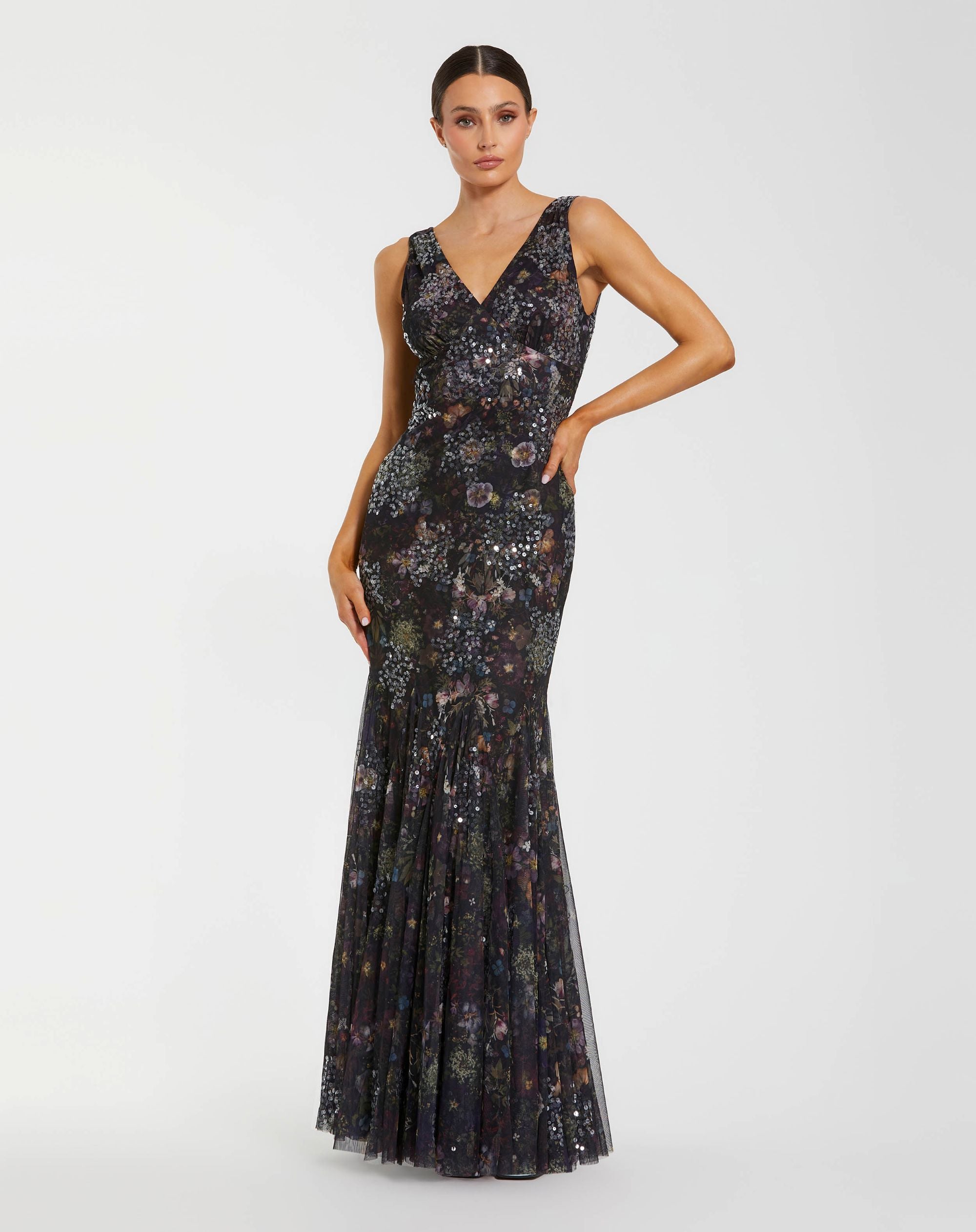Black Embellished Floral Sleeveless V-Back Gown - Mac Duggal