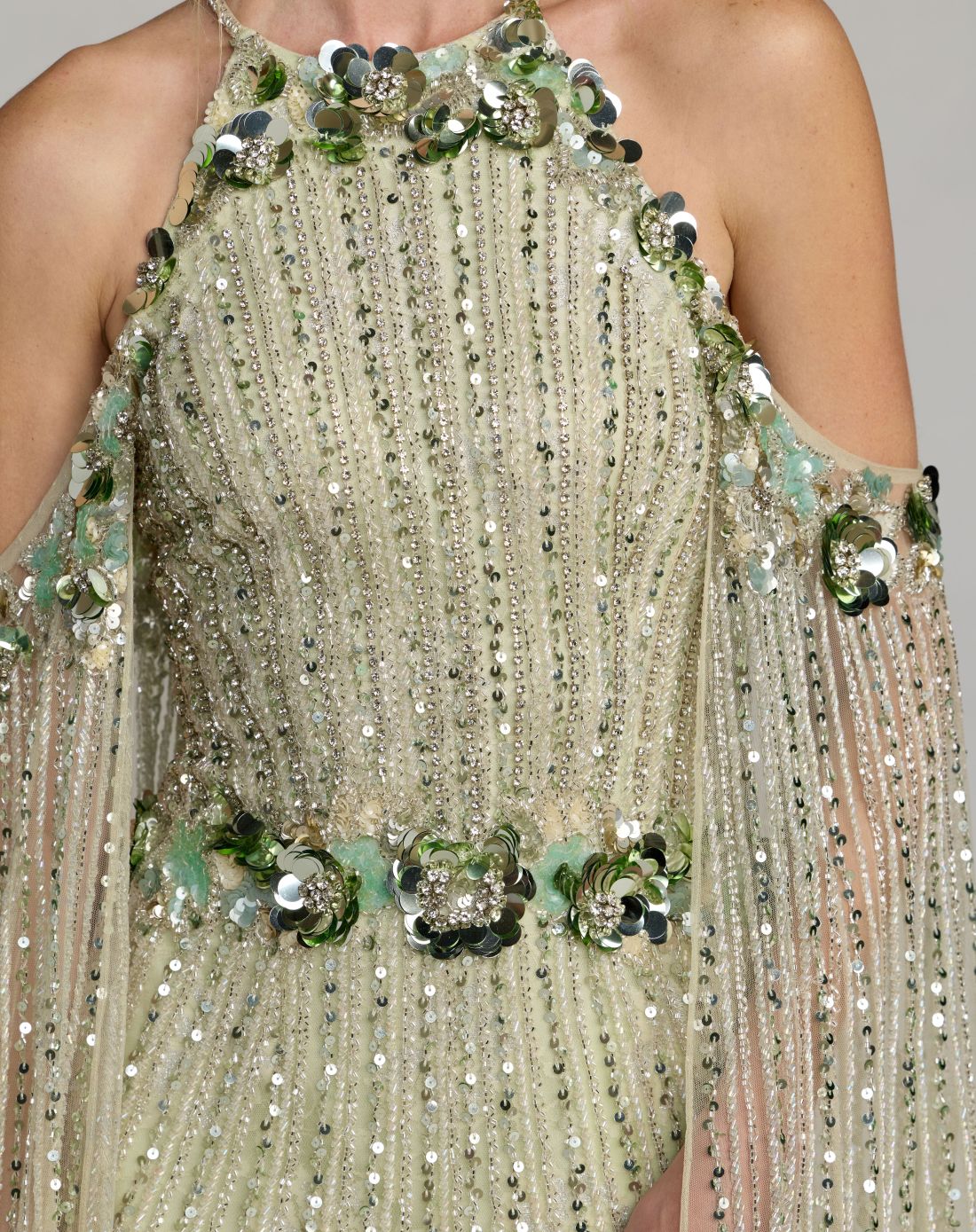 Green Embellished Column Gown With Cape Sleeves - Mac Duggal
