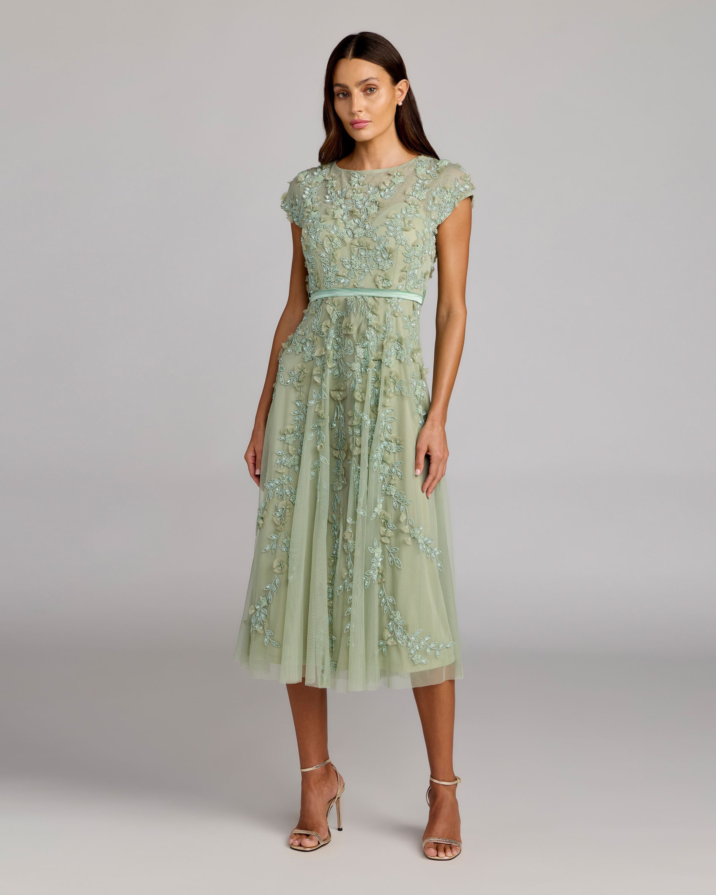 Green Floral Embellished Cap Sleeve Midi Dress Mac Duggal